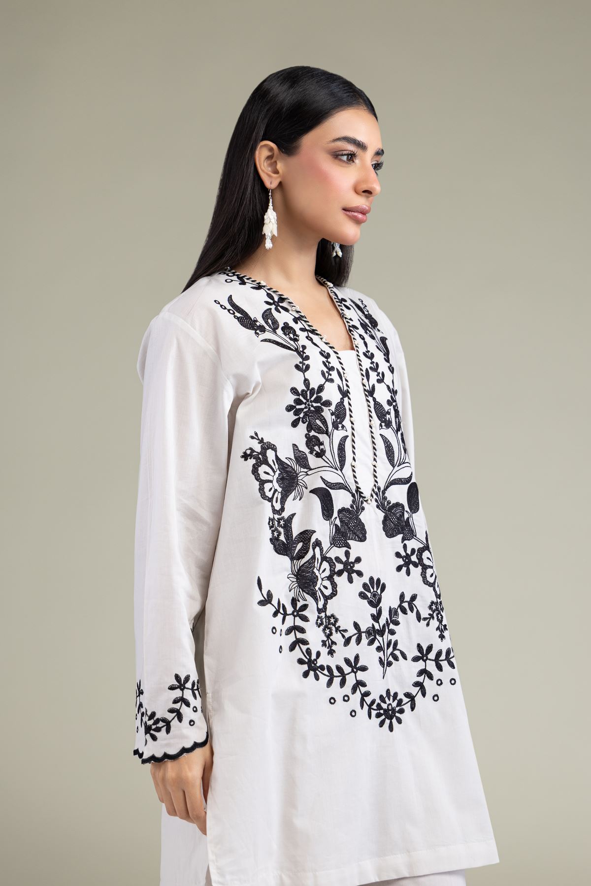 Embroidered Cambric Floral V-Neck Kurta - 1-26-211-A-G1-VG