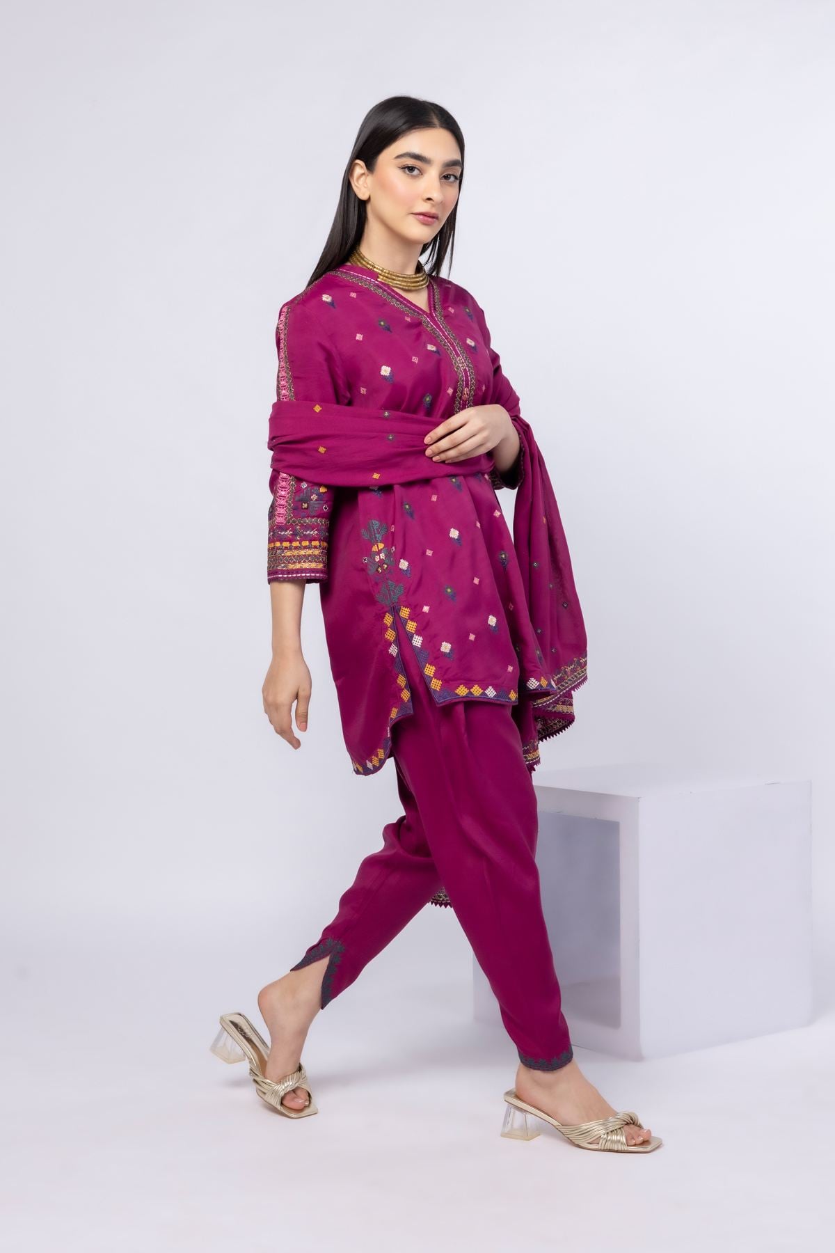 Embroidered Russian Raw Silk Shalwar - 25-08-8E6-08BA-VG
