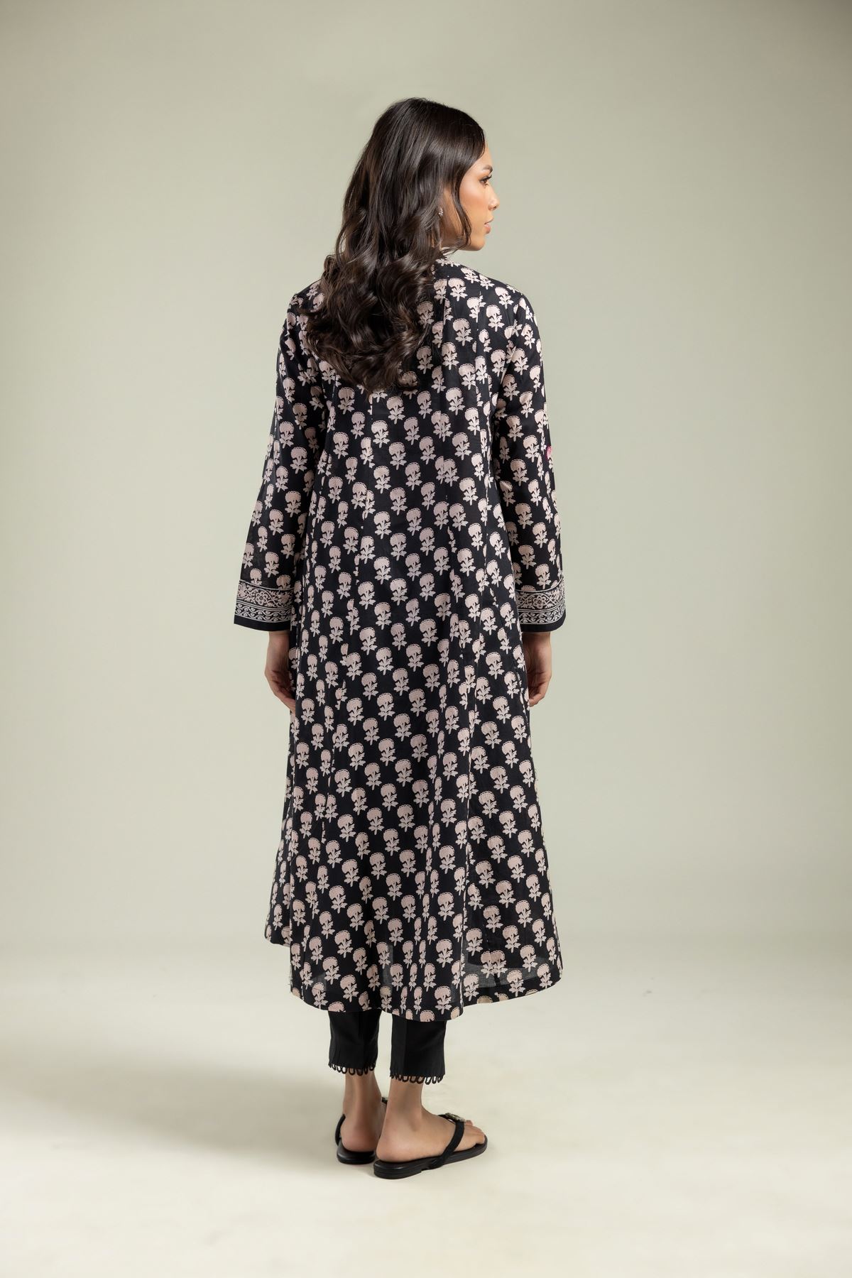 Printed Cambric V-Neck Black Kurta - 1-26-201-A-G-VG