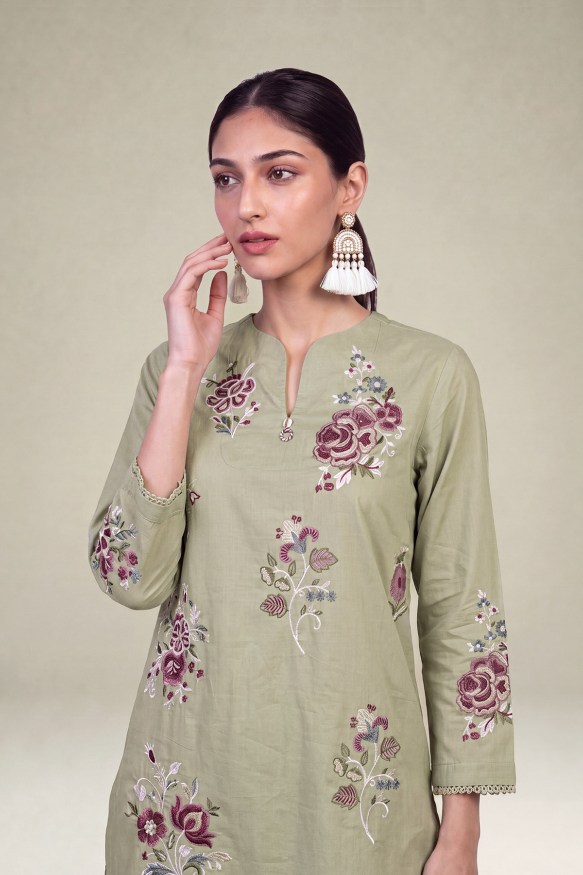 Embroidered Cambric Floral Cambric Kurta - 1-26-102-A-F-VG