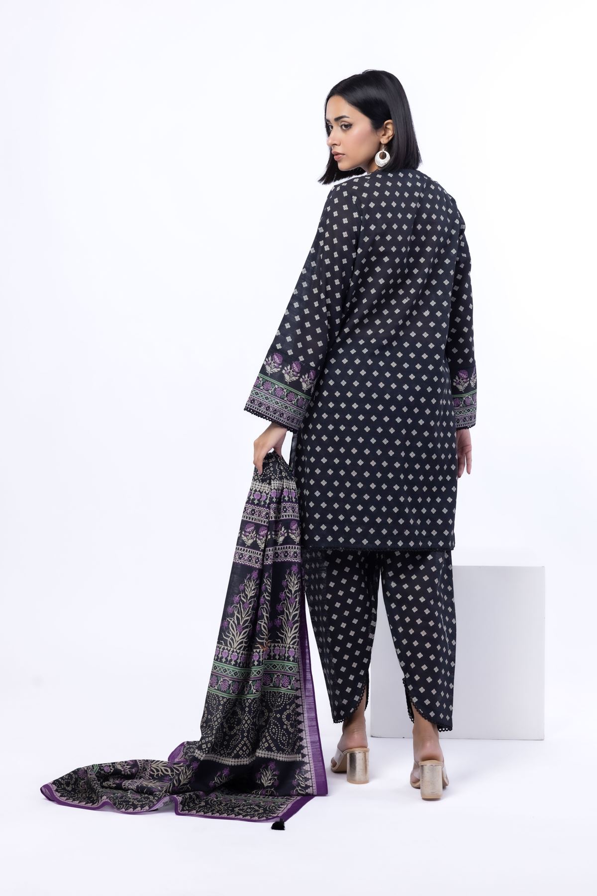 Printed Light Khaddar Fabrics 3 Piece - 1001902022
