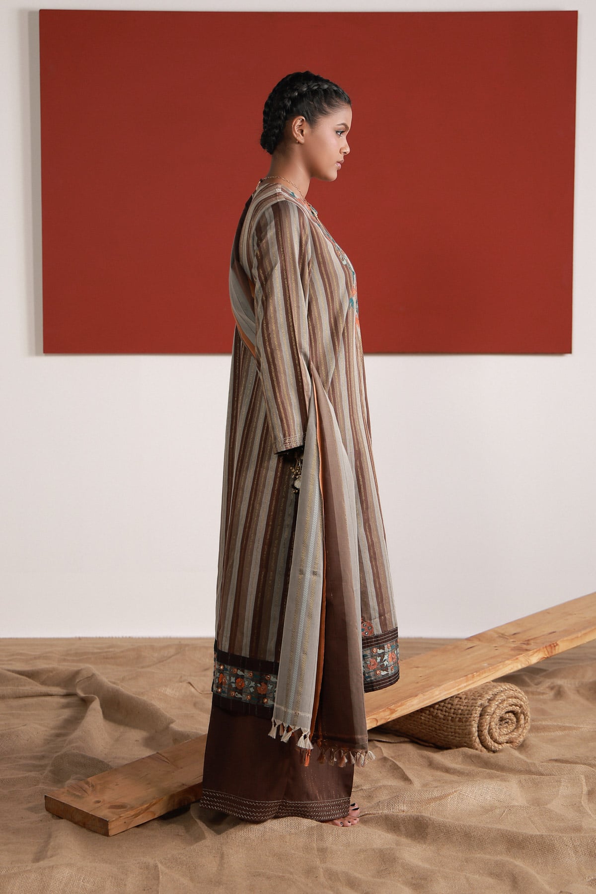 Yarn Dyed Handwoven Dupatta - 2-26-202-A-D-VG