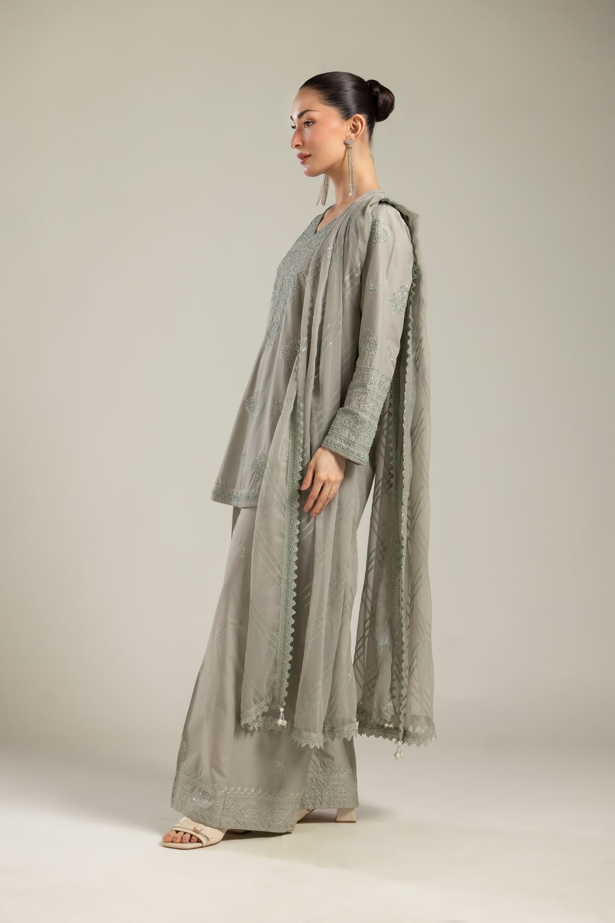 Embroidered Raw Silk 3 Piece Co-ord Set - T-A22-26-124FC1-VG