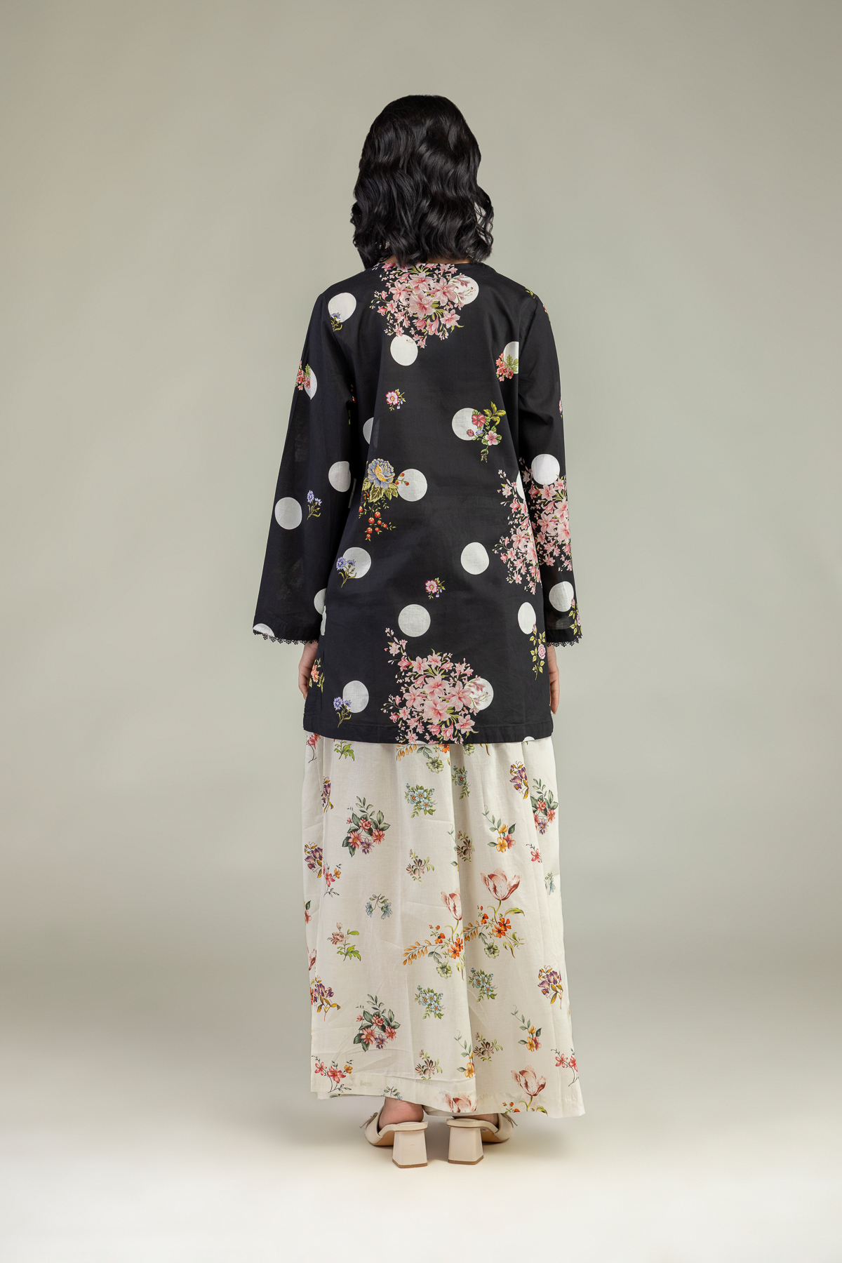 Embroidered Cambric Black Cambric Kurta - 1-26-240-A-G1-VG