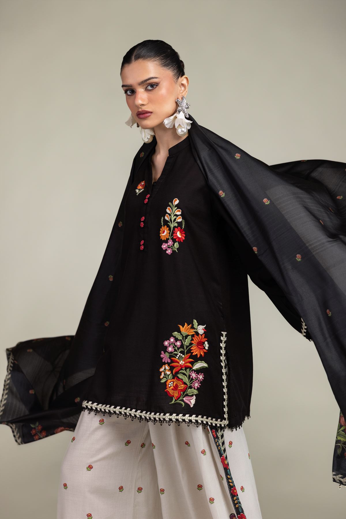 Embroidered Polyester Silk Black Floral Dupatta - 1-26-203-A-B1-VG