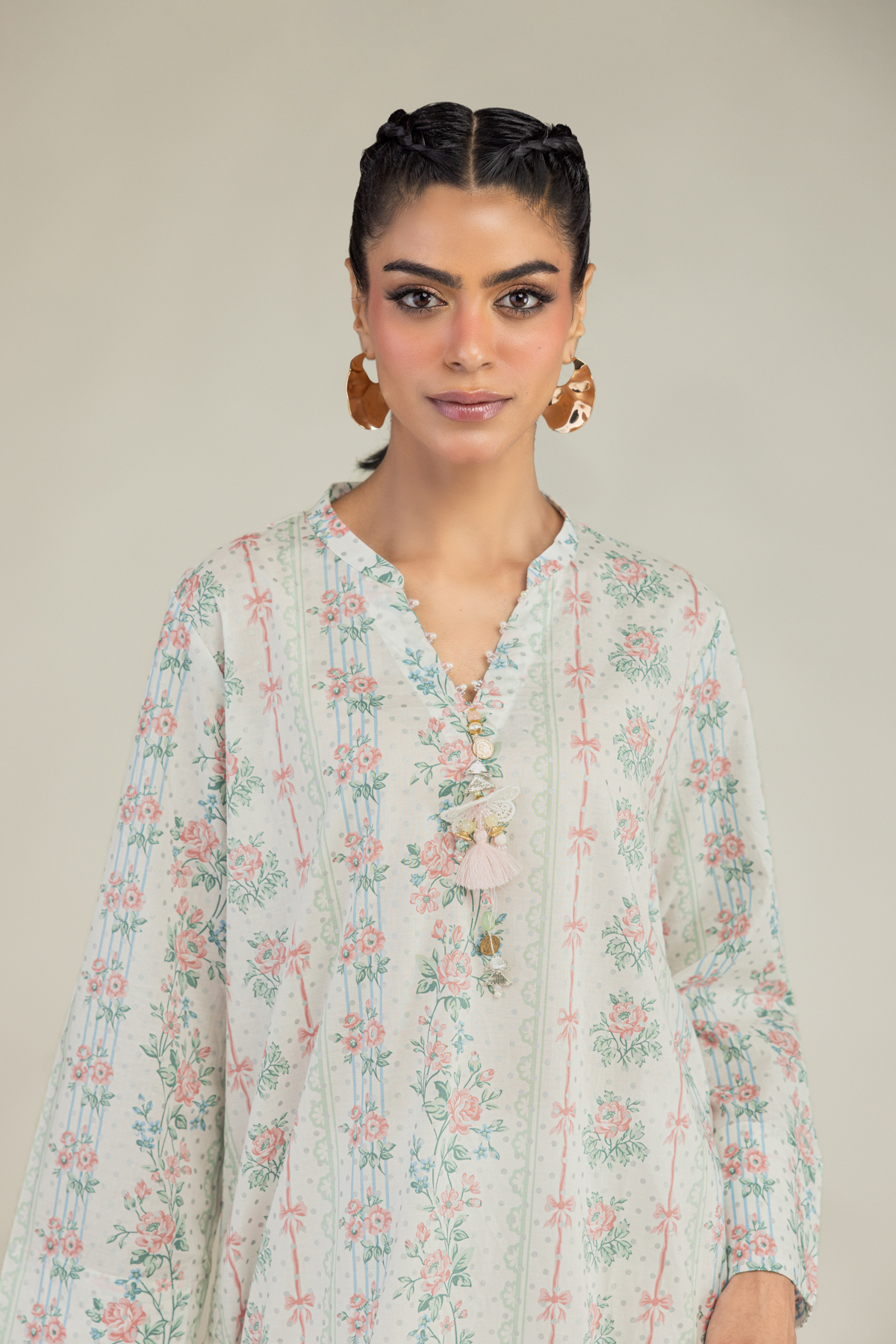 Printed Cambric Floral V-Neck Kurta - 1-26-236-A-D1-VG