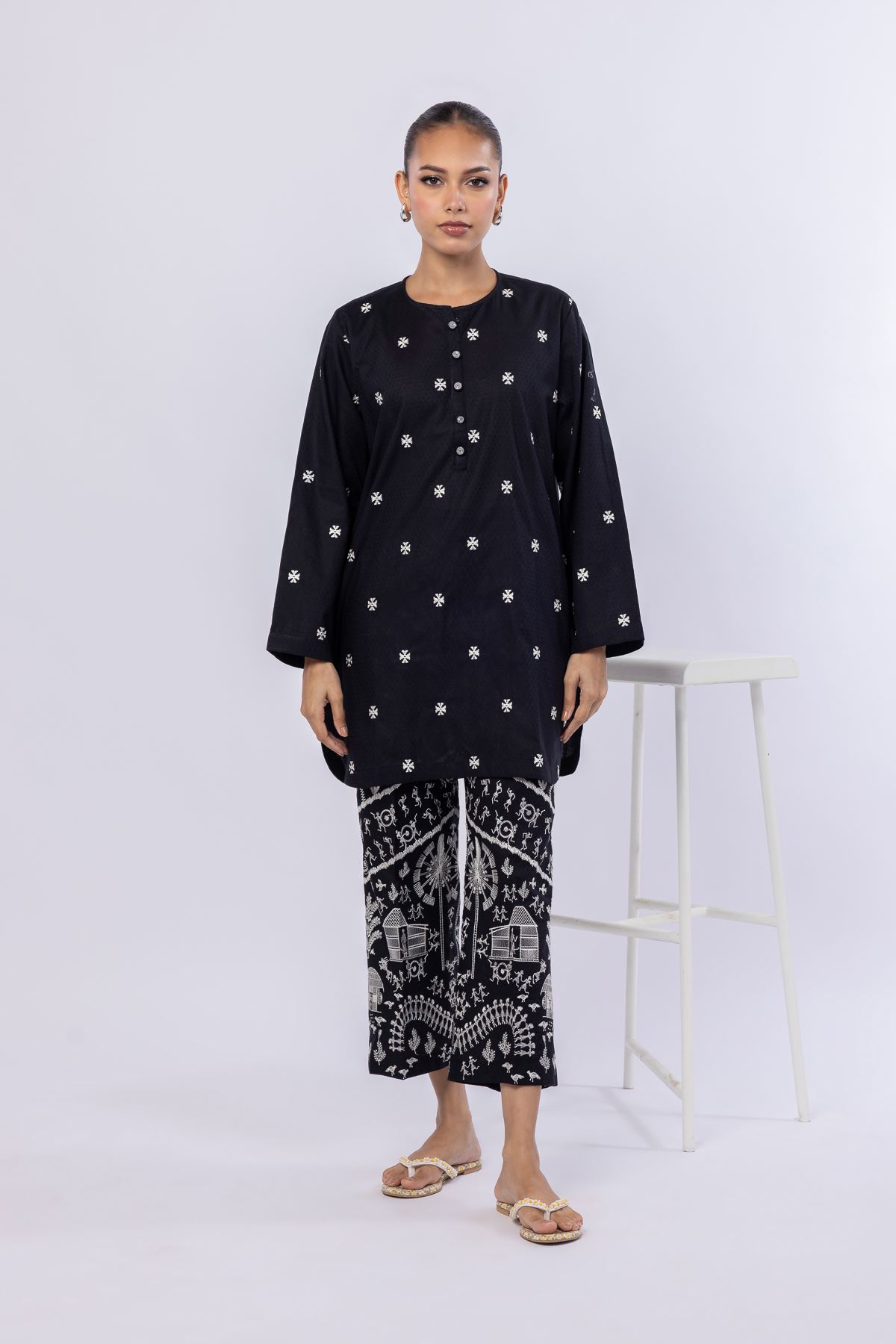 Embroidered Cotton Dobby Pants - 1-26-223-A-A1-VG