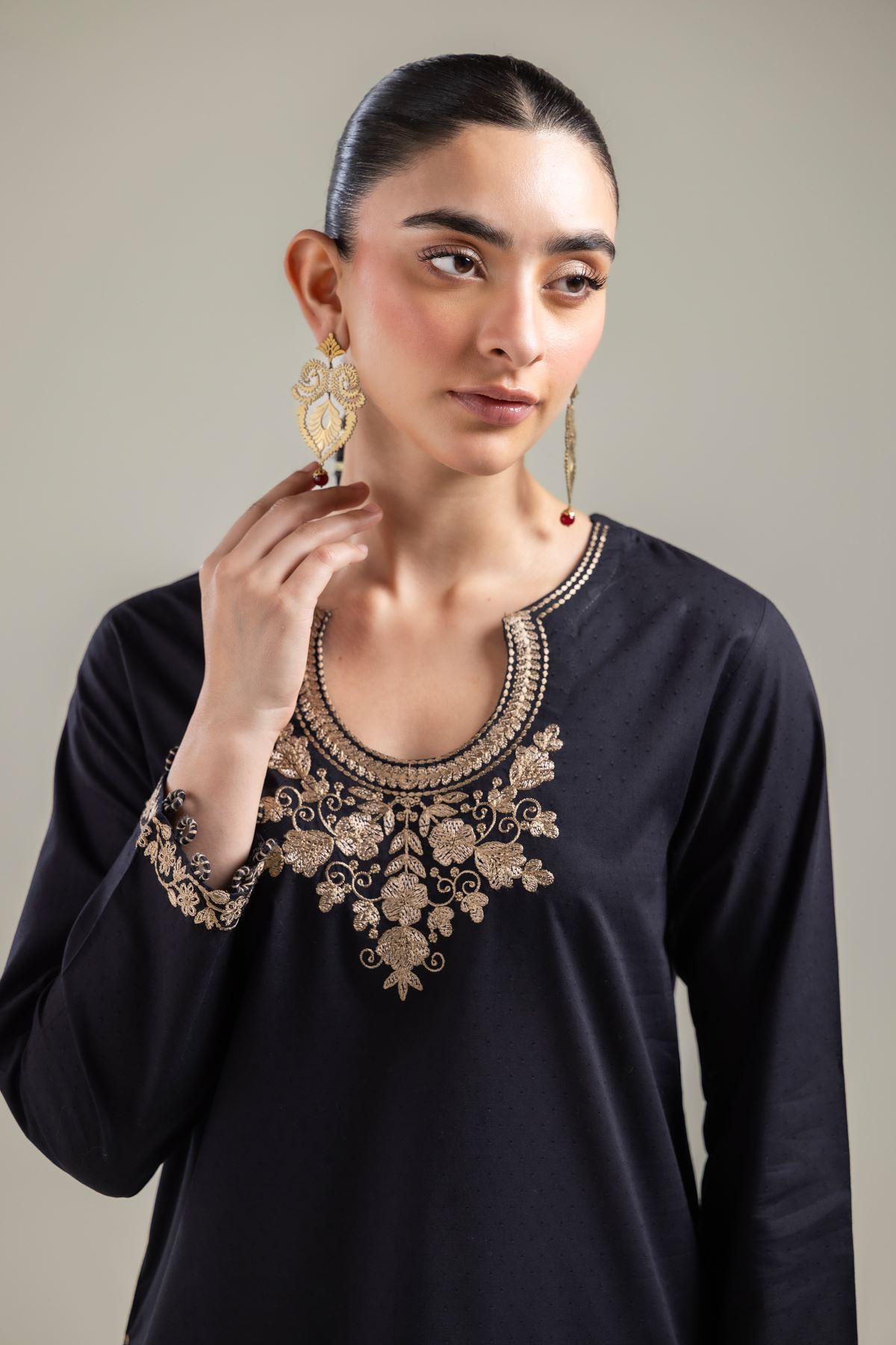 Embroidered Cotton Dobby Black Cotton Kurta - T-A22-26-122FI1-VG