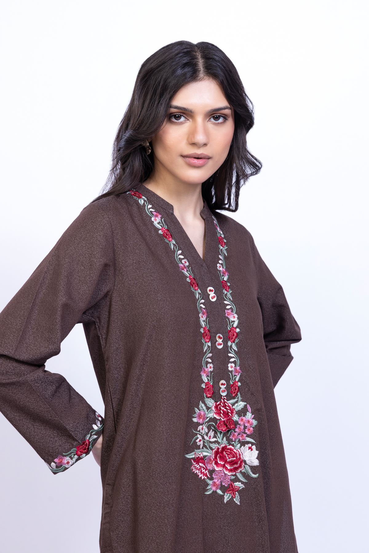 Embroidered Karandi Kurta - 25-09-11E5-07TA-VG