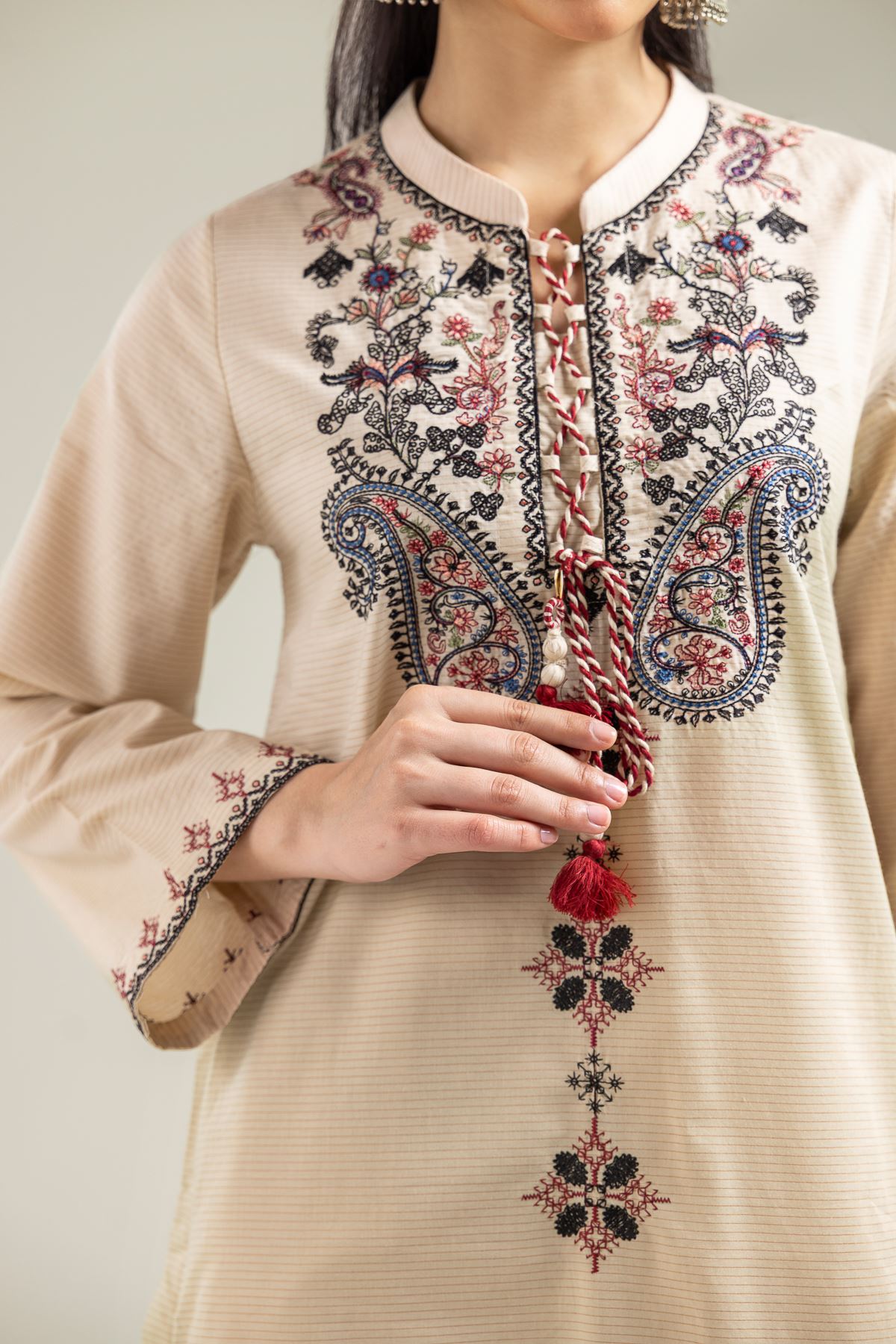 Embroidered Mesuri Floral Beige Kurta - 1-26-142-A-E-VG