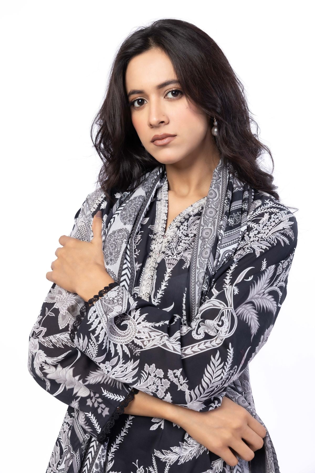 Embroidered Cotton Tailored 3 Piece - T-A33-26-104FD2-VG