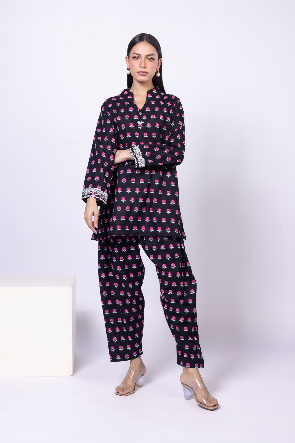 Printed Khaddar Shalwar - 2-26-112-B-G-VG