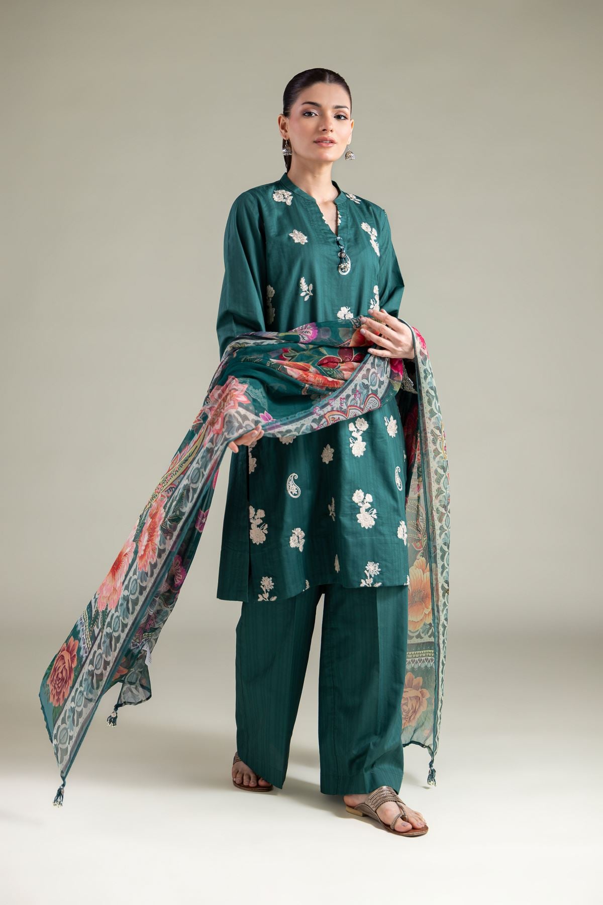 Embroidered Cotton Dobby Relaxed Solid Pants - 1-26-113-A-B-VG