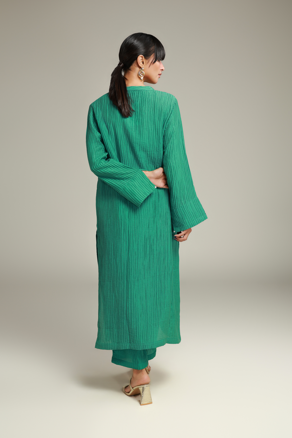 Dyed Blended Crinkle Solid Long Kurta - R-SB25056A-VG