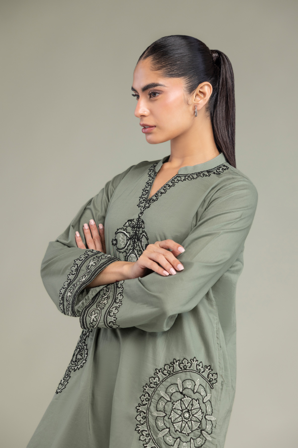 Embroidered Cambric Olive Cambric Kurta - A22-26-214FH1-VG
