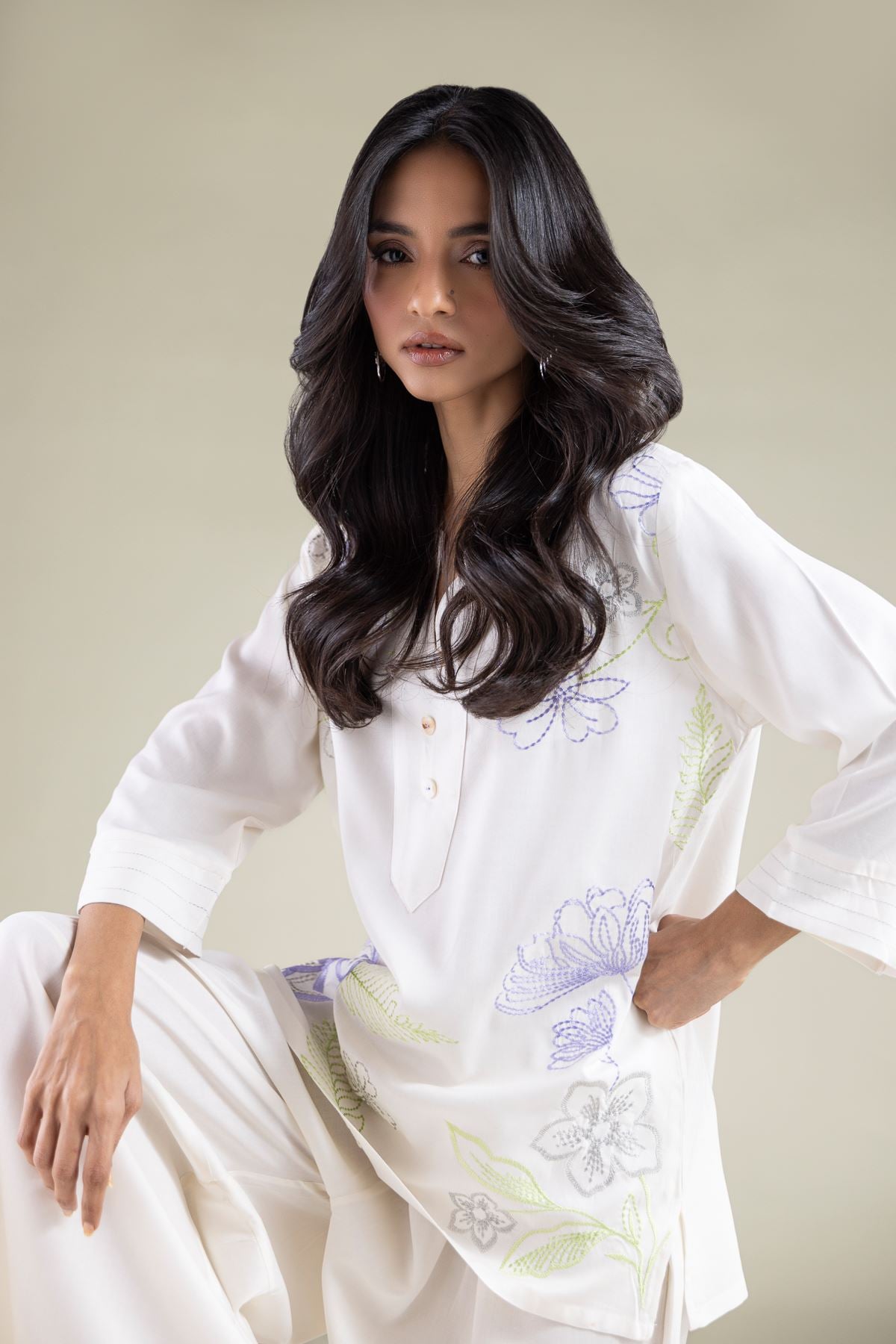 Embroidered Viscose Tunic - 6-26-105-A-C-VG