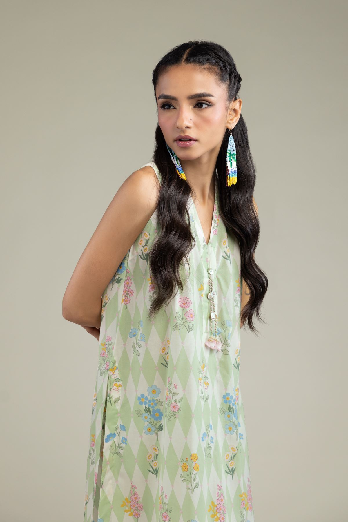 Printed Cambric Sleeveless Floral Kurta - 25-08-12E8-07TB-VG