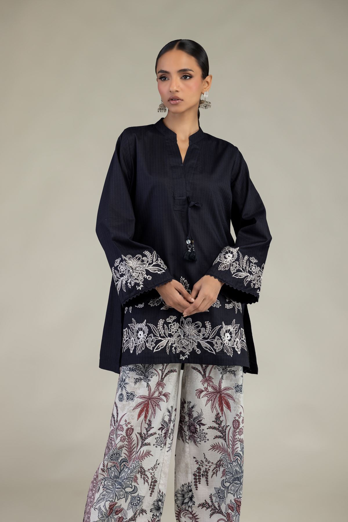Embroidered Cotton Dobby Short V-Neck Kurta - 1-26-241-A-A1-VG