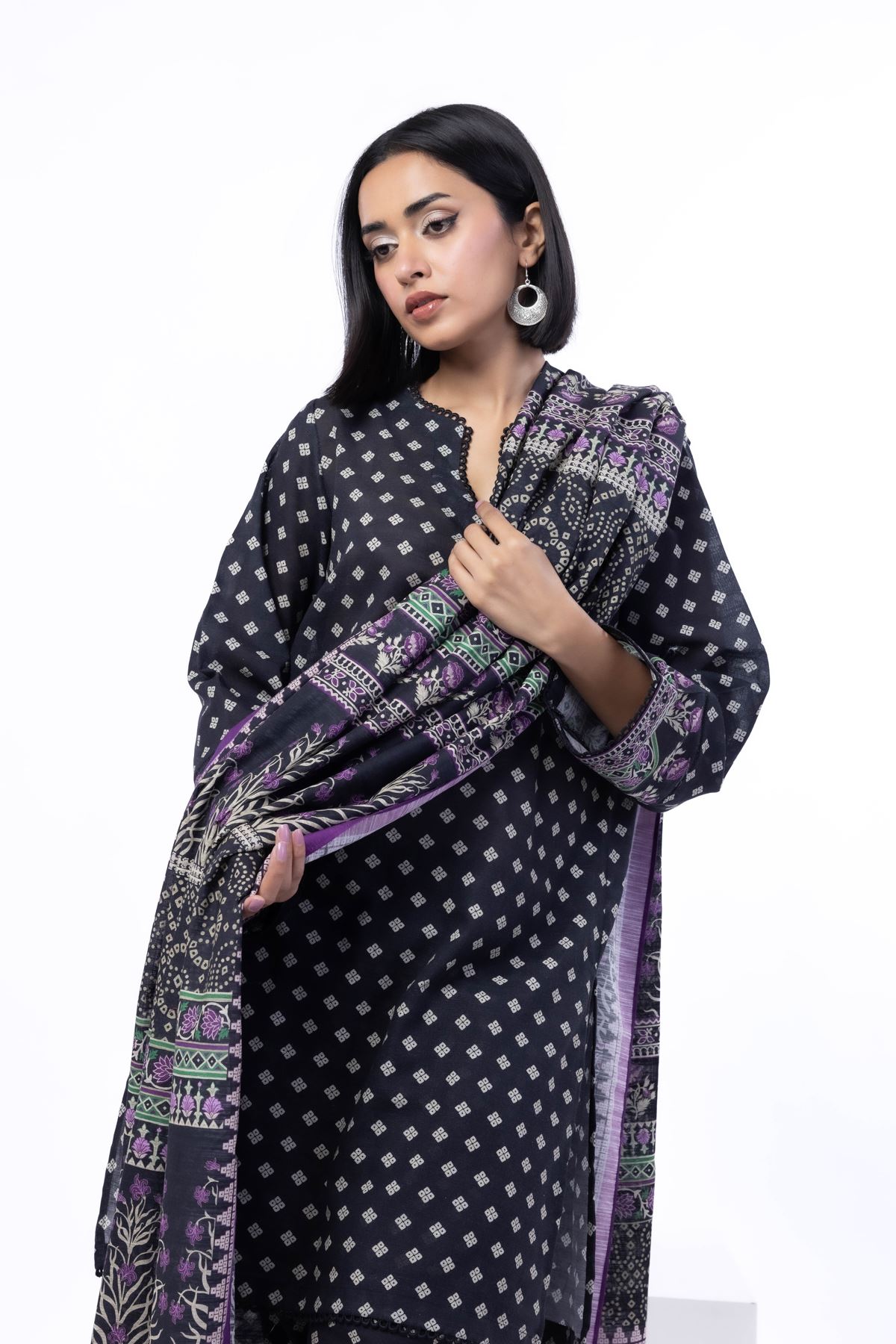 Printed Light Khaddar Fabrics 3 Piece - 1001902022