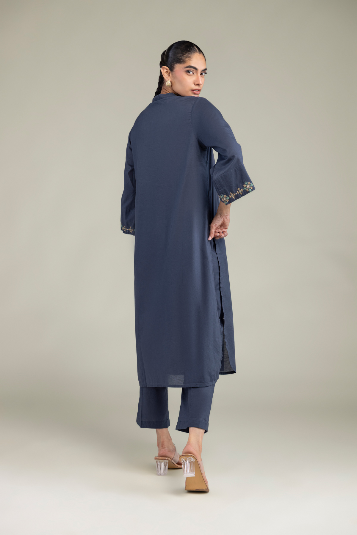 Embroidered Cambric V-Neck Navy Kurta - 1-26-102-A-F-VG