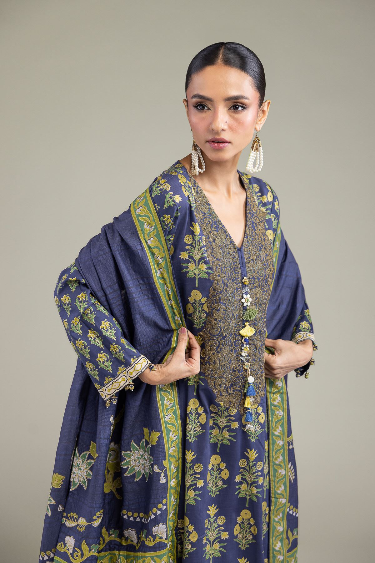 Embroidered Raw Silk Silk 3-Piece Set - 1-26-131-A-B-VG