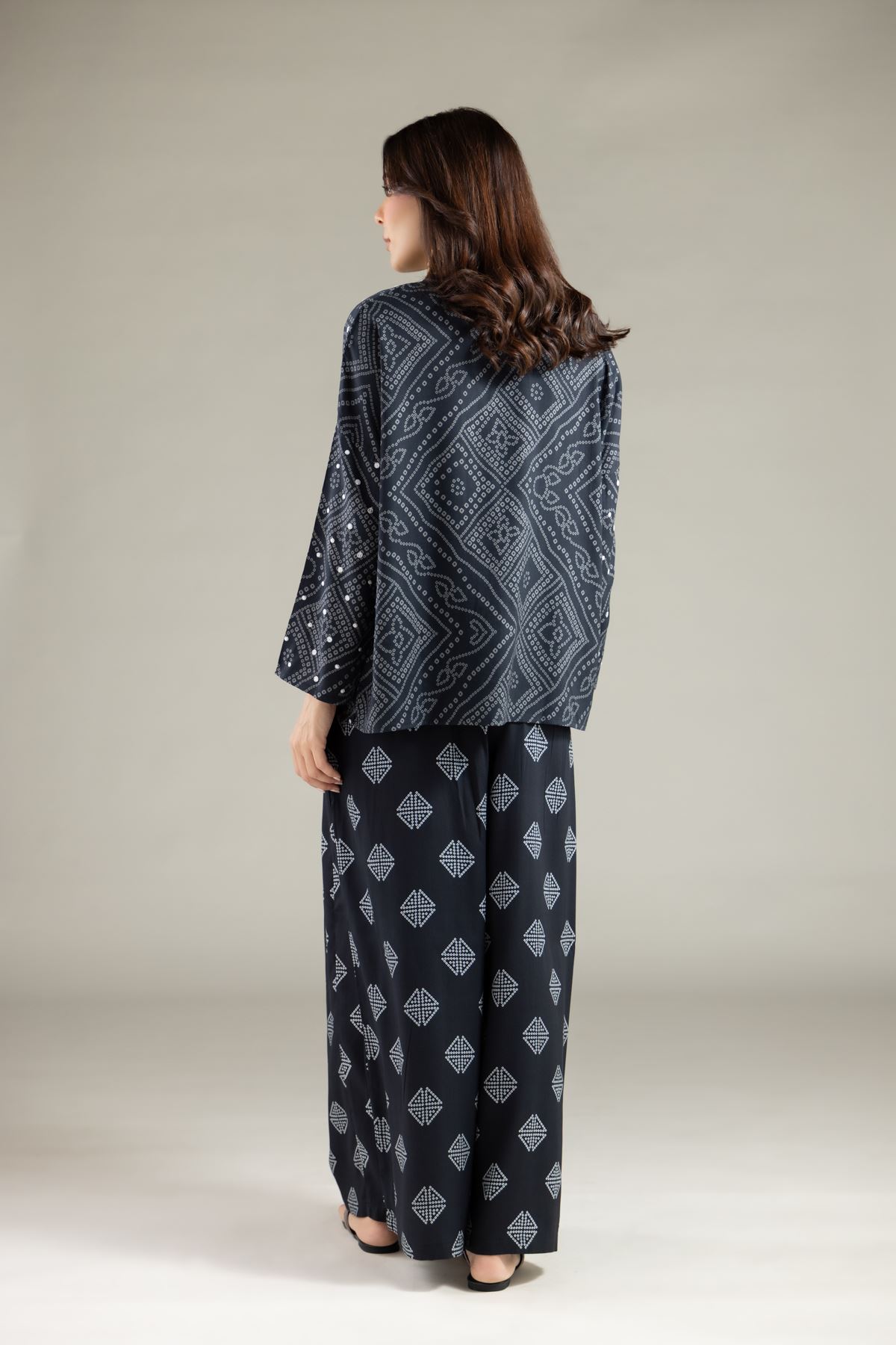 Embroidered Viscose Crepe Blouse - 6-26-104-A-E-VG