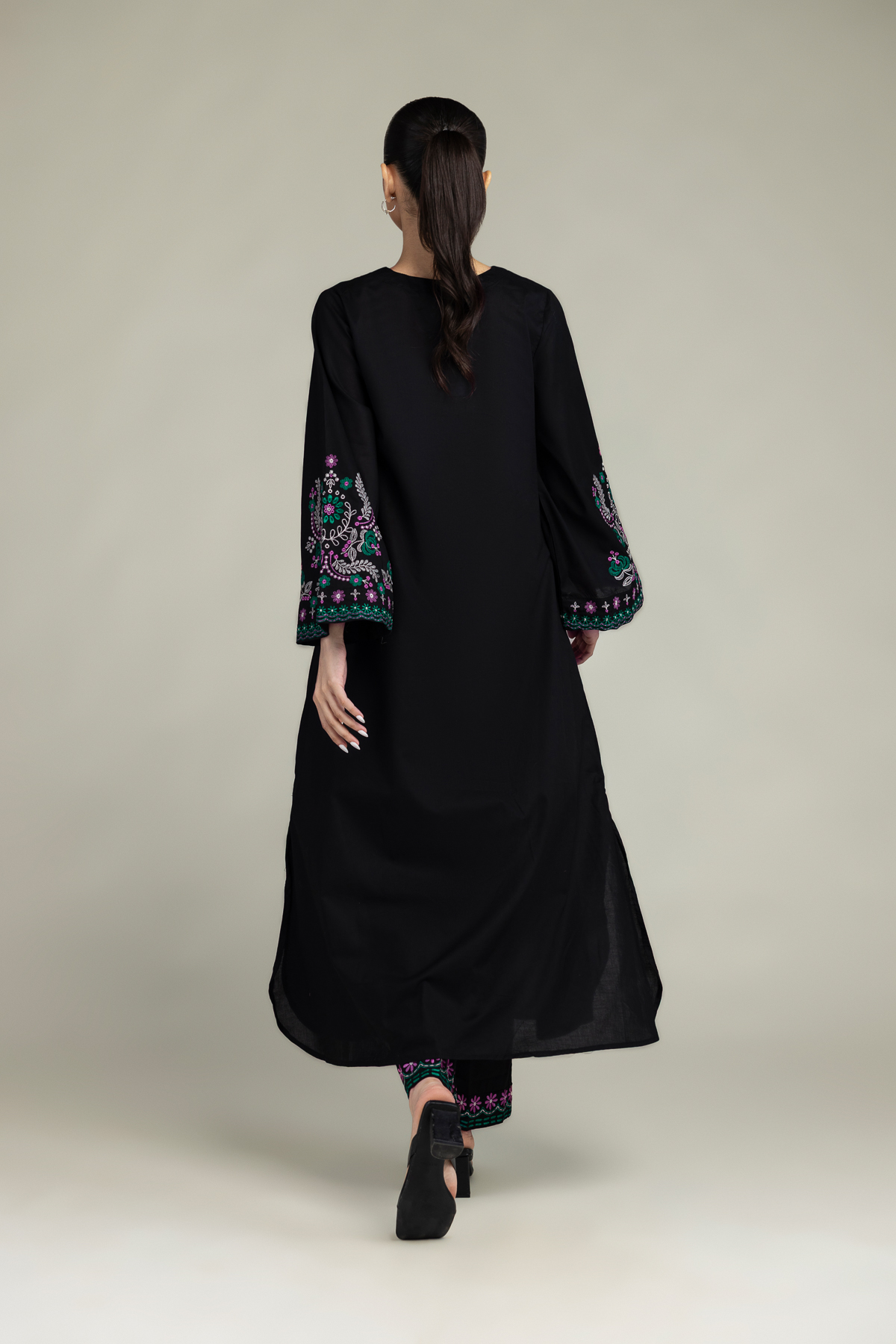 Embroidered Cambric Black Cambric Kurta - 1-26-303-A-D1-VG