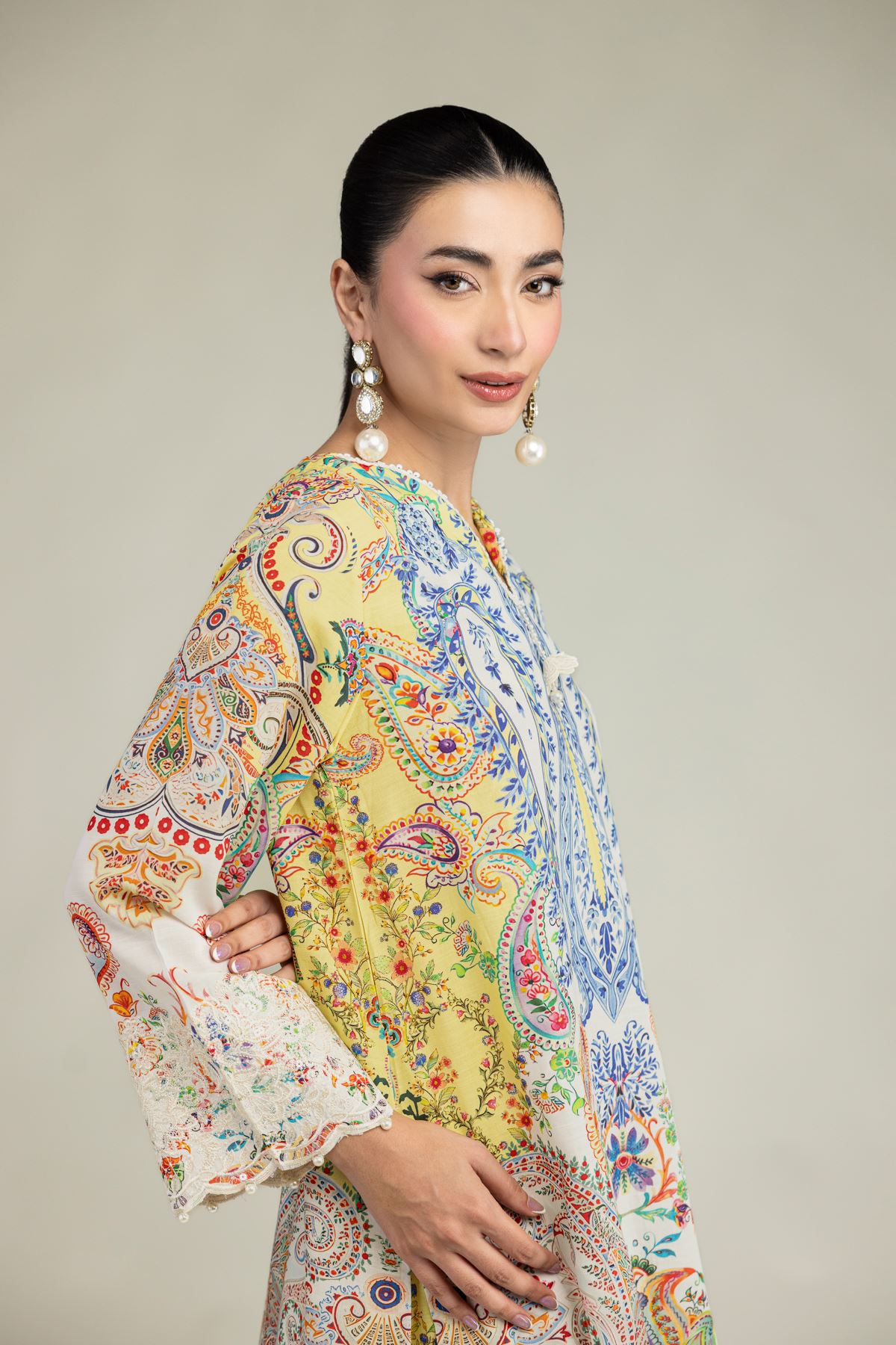 Embroidered Raw Silk Short Silk Kurta - 25-09-11E14-03TA-VG