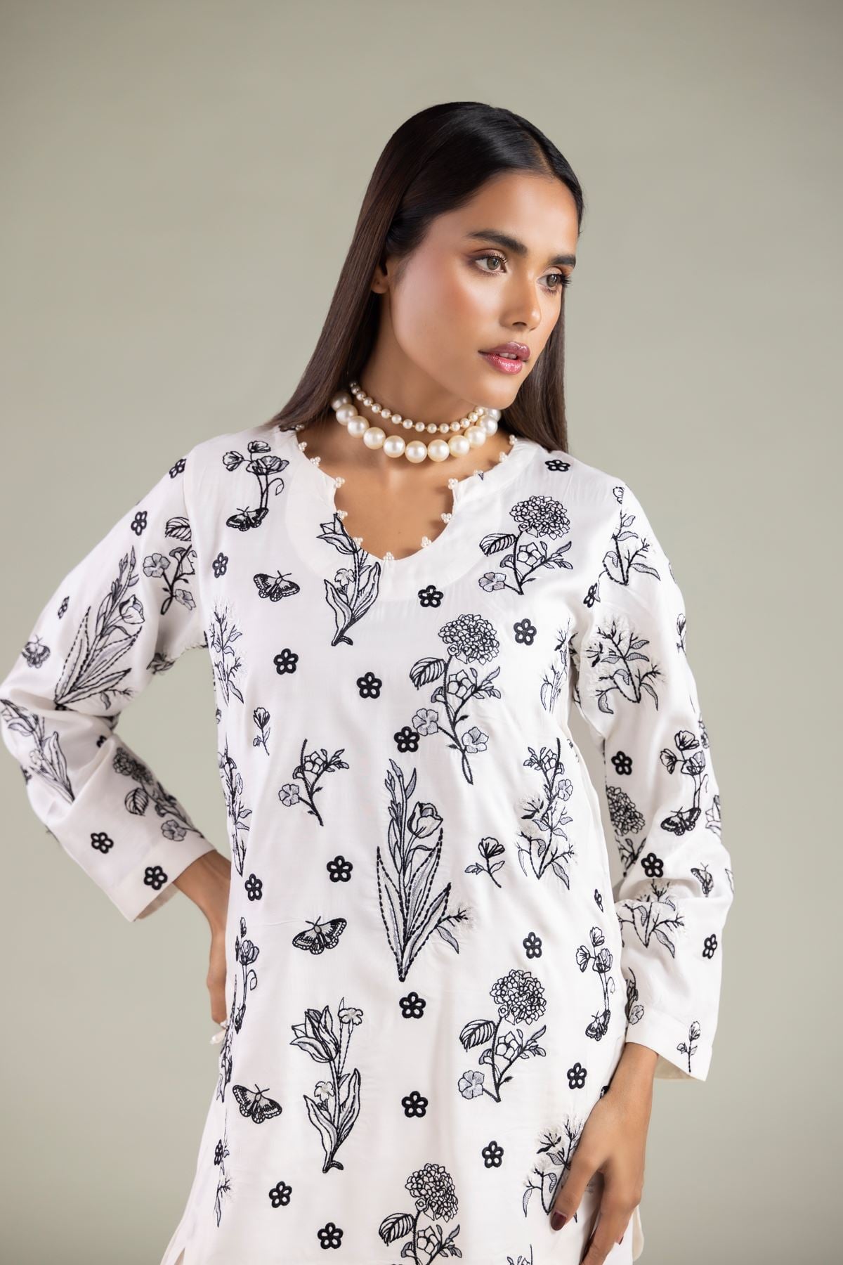 Embroidered Raw Silk Floral Scalloped Kurta - 1-26-108-A-F-VG