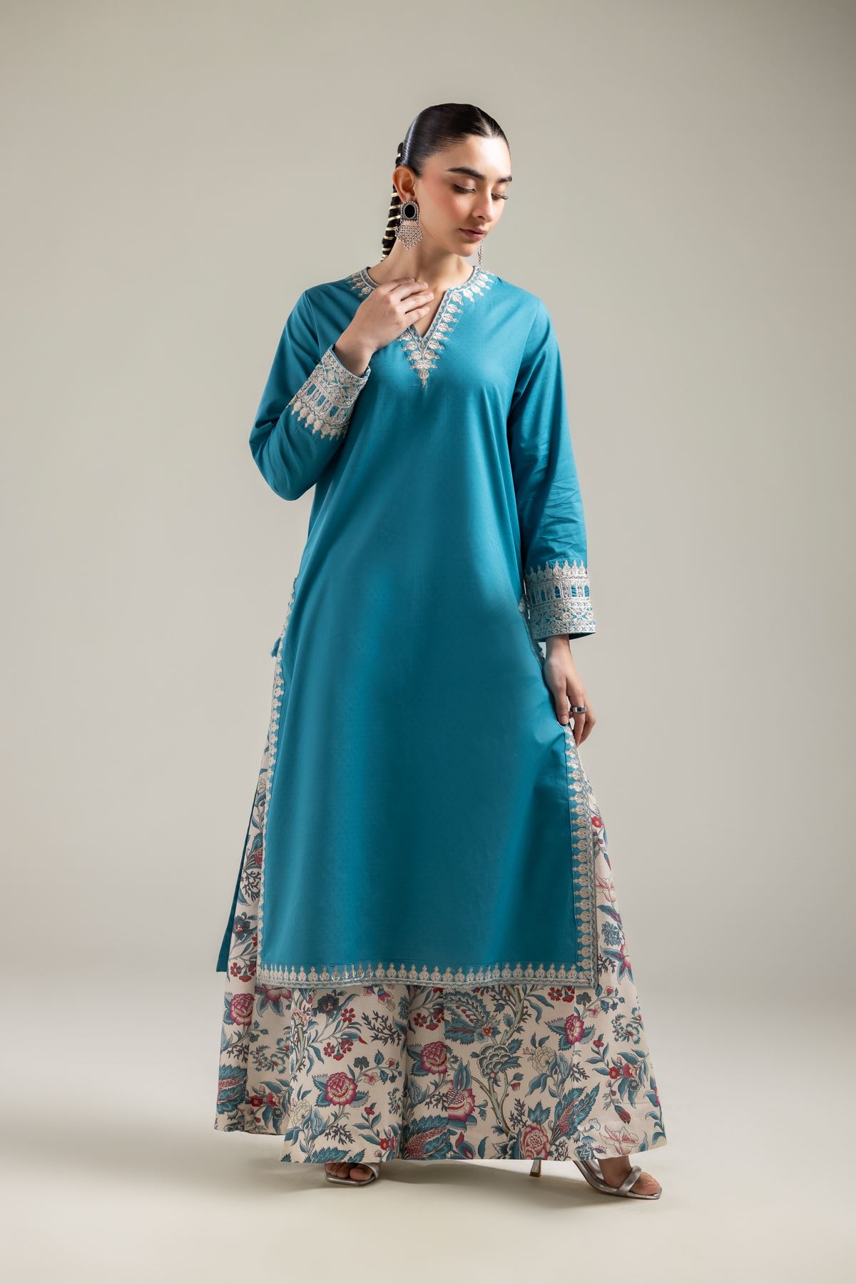 Embroidered Cotton Dobby Teal Cotton Kurta - T-A33-26-102FG-VG