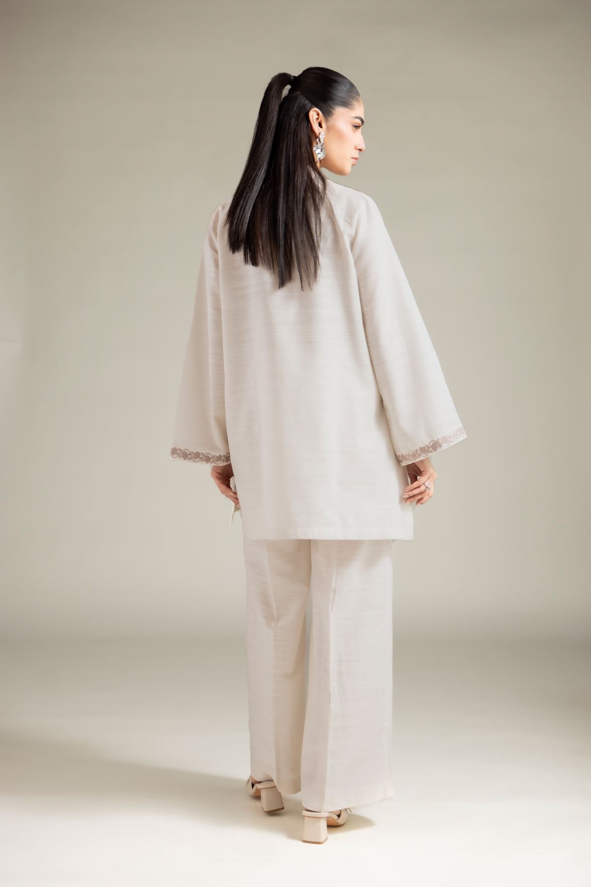 Embroidered Textured Cotton Kurta - 1-26-109-A-E-VG
