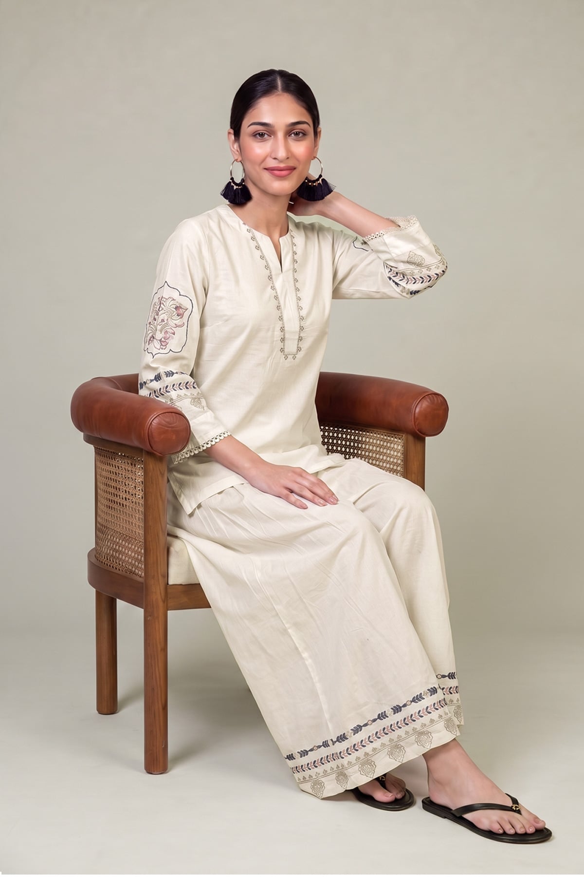 Embroidered Cambric Floral Cambric Kurta - 1-26-102-A-F-VG