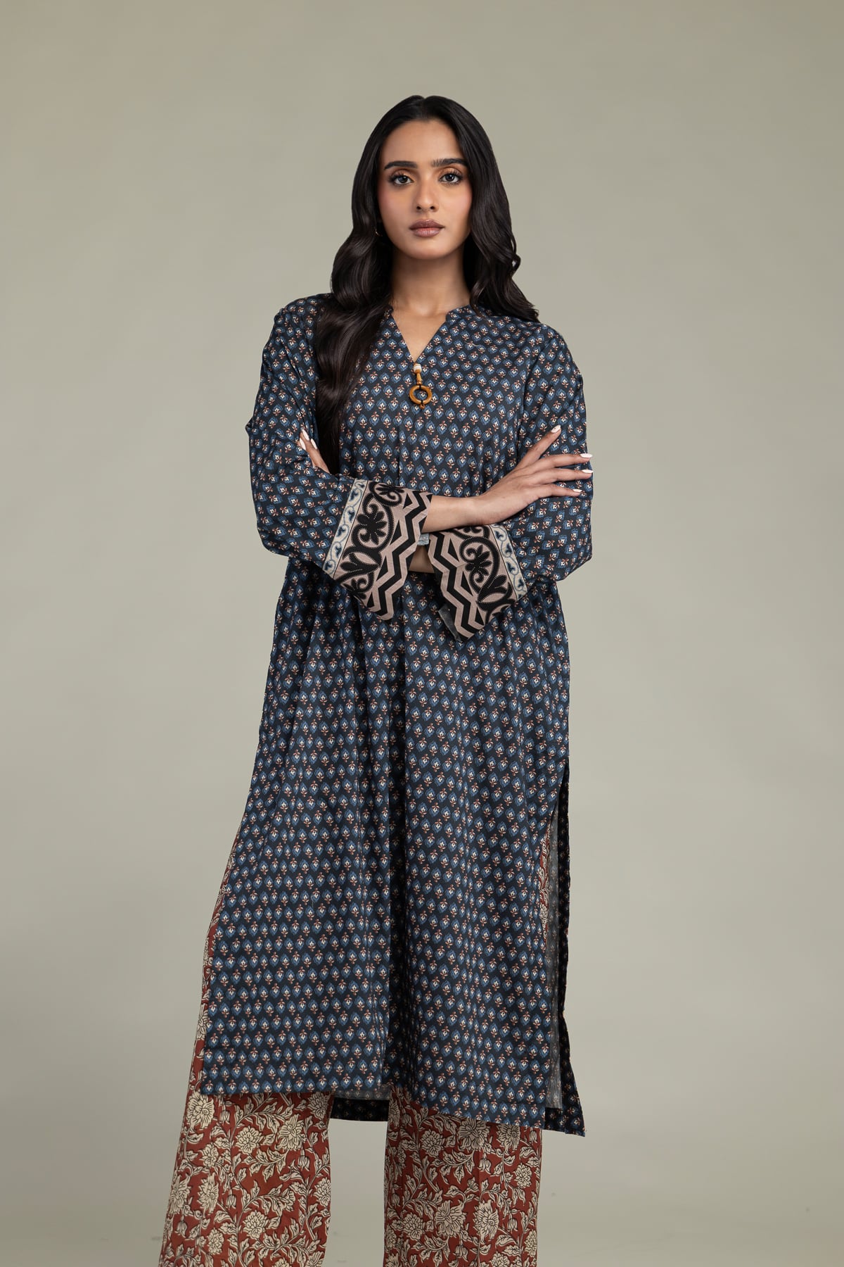Printed Cambric V-Neck Cambric Kurta - 1-26-220-B-J3-VG
