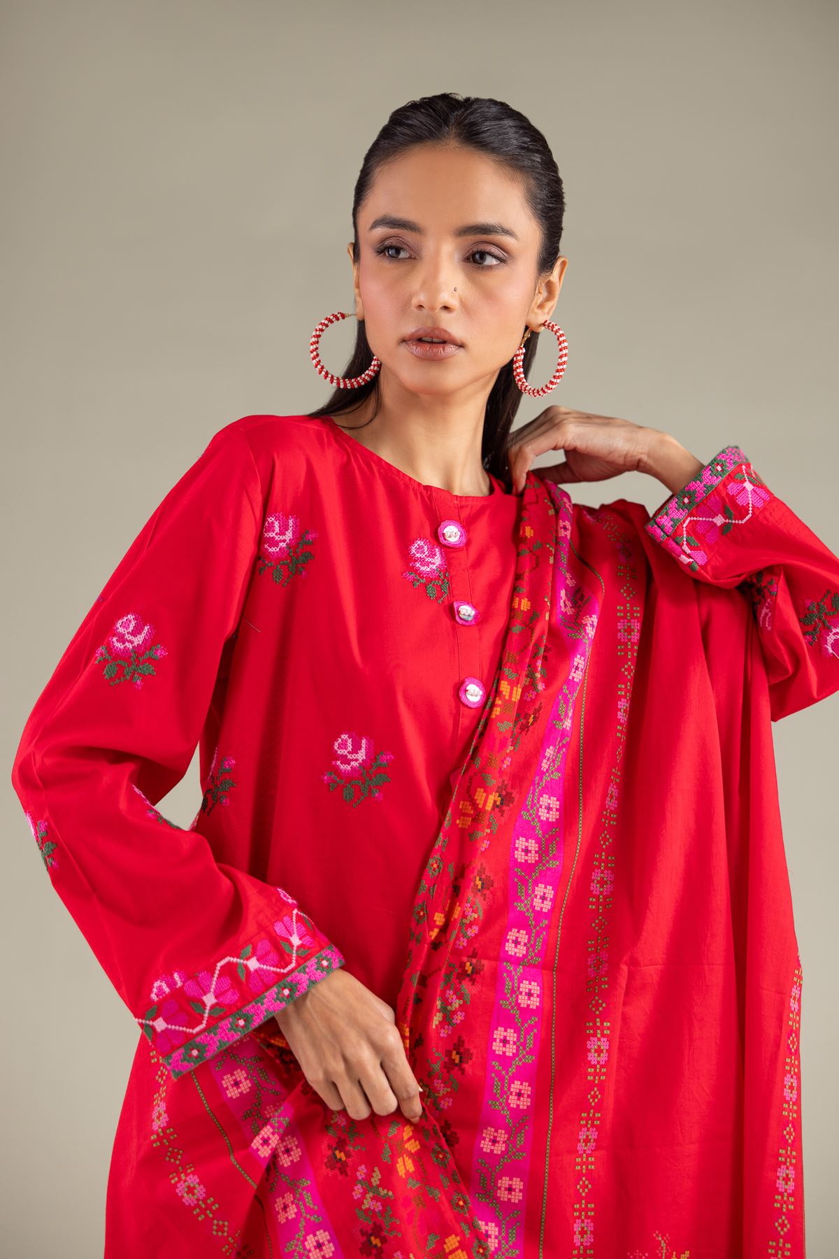 Embroidered Lawn All-Season Floral Dupatta - 1-26-146-A-B-VG