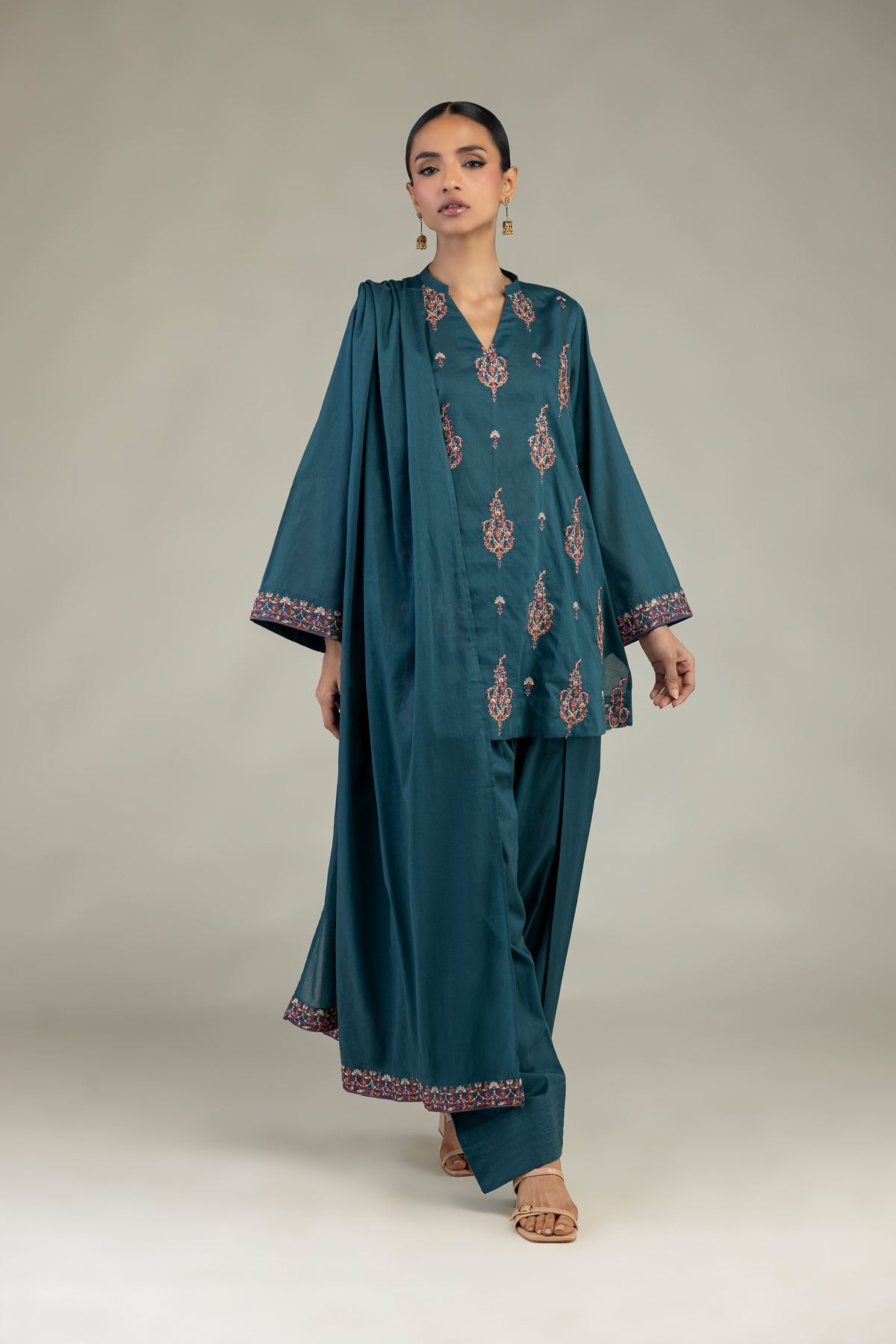 Embroidered Lawn Lawn Dupatta - 1-26-325-A-I1-VG