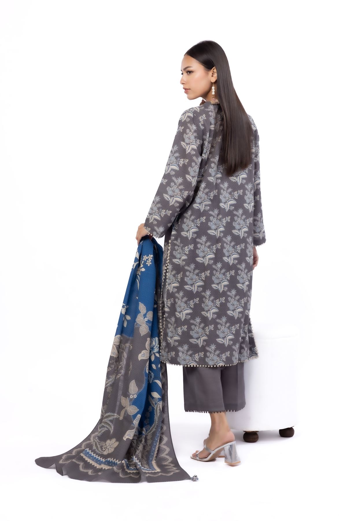 Printed Khaddar Tailored 3 Piece - KN31AST-VG