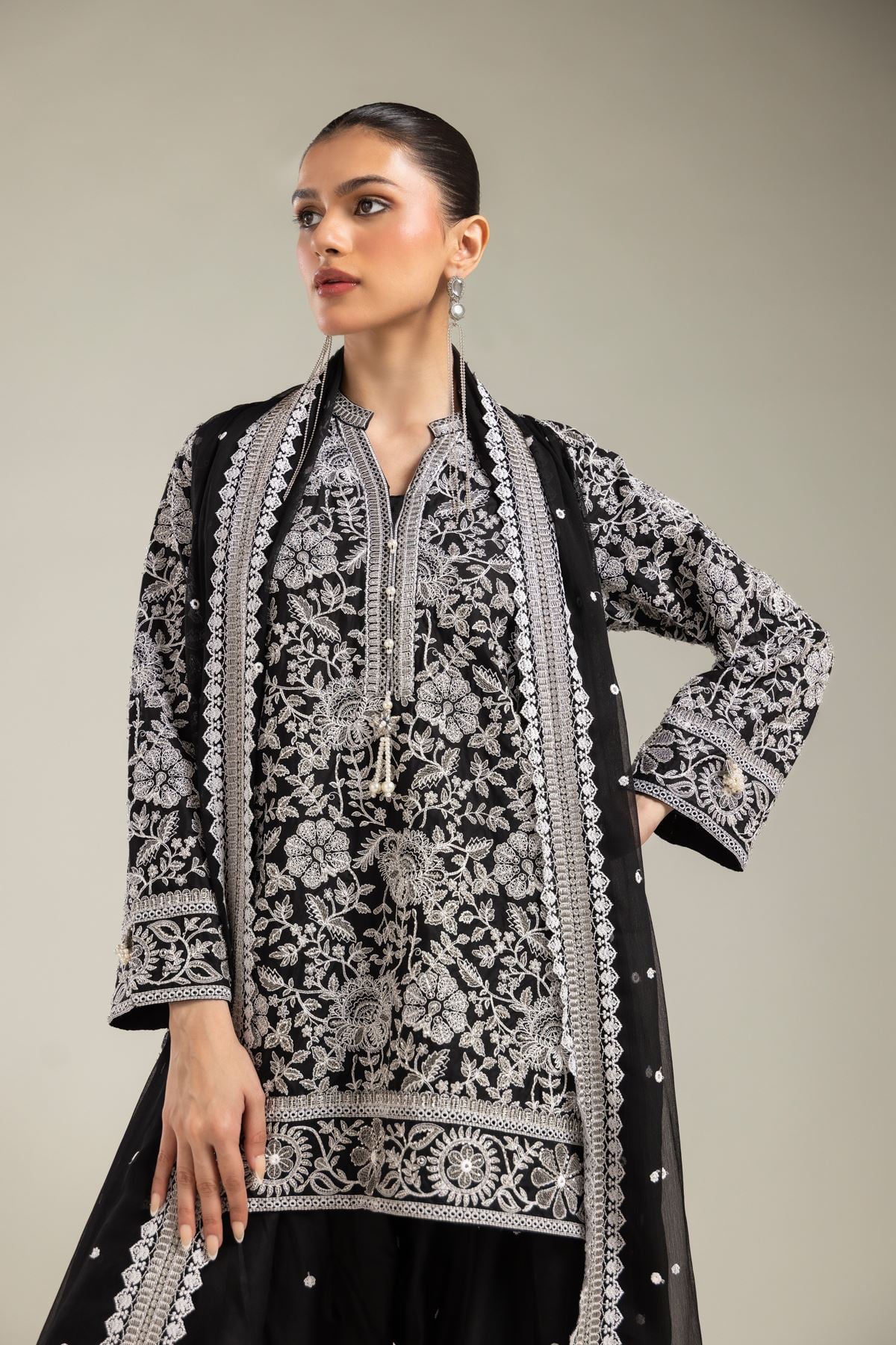 Embroidered Raw Silk 3 Piece Co-ord Set - T-A22-26-124FC1-VG