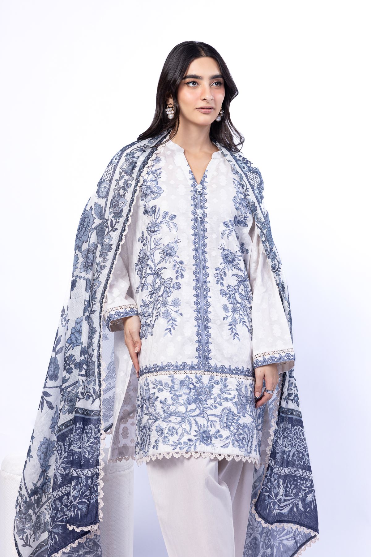 Embroidered Broshia Tailored 3 Piece - T-A22-26-107FA-VG
