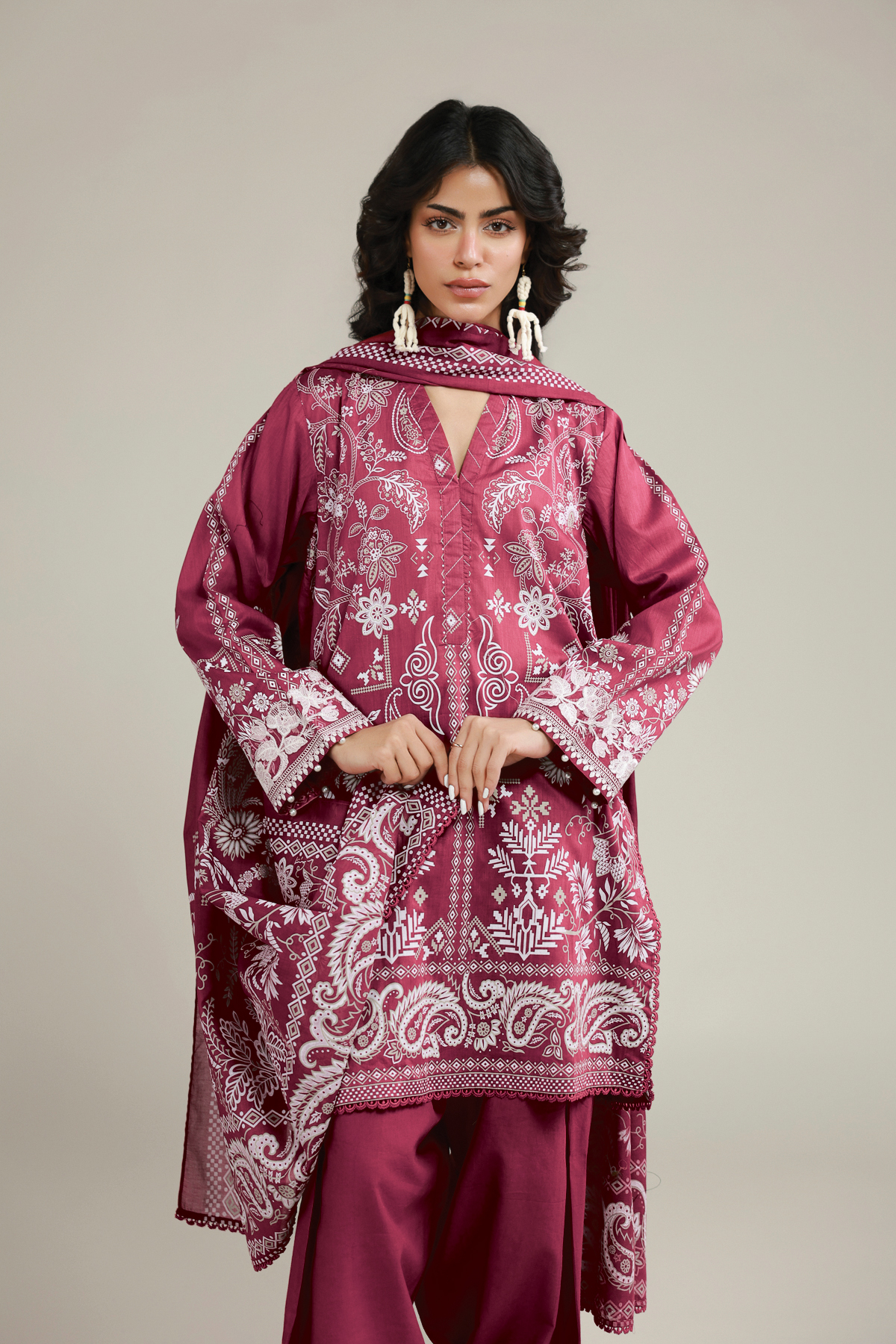 Embroidered Lawn Fabrics 3 Piece - A22-26-118FB1-VG