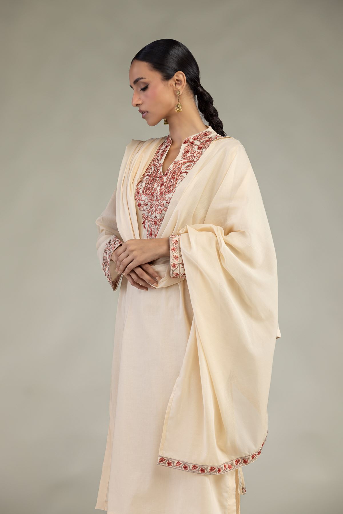 Embroidered Lawn Floral Lawn Dupatta - 1-26-325-C-A1-VG