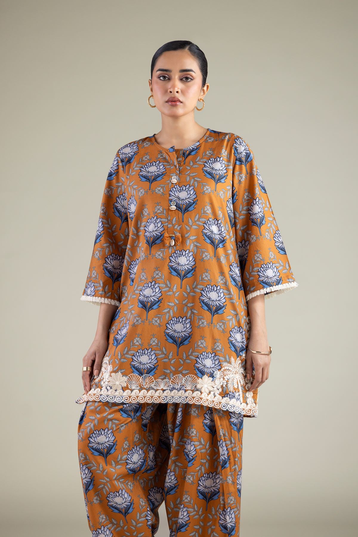 Embroidered Cambric Floral Cambric Kurta - 25-09-10E2-09TB-VG