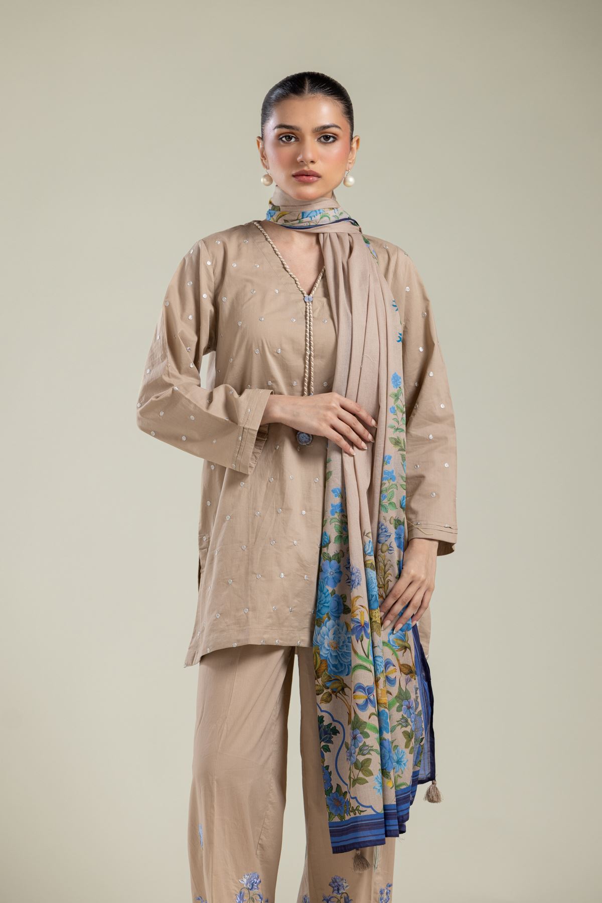 Embroidered Lawn Beige Lawn Dupatta - 25-09-10E4-05TA-VG