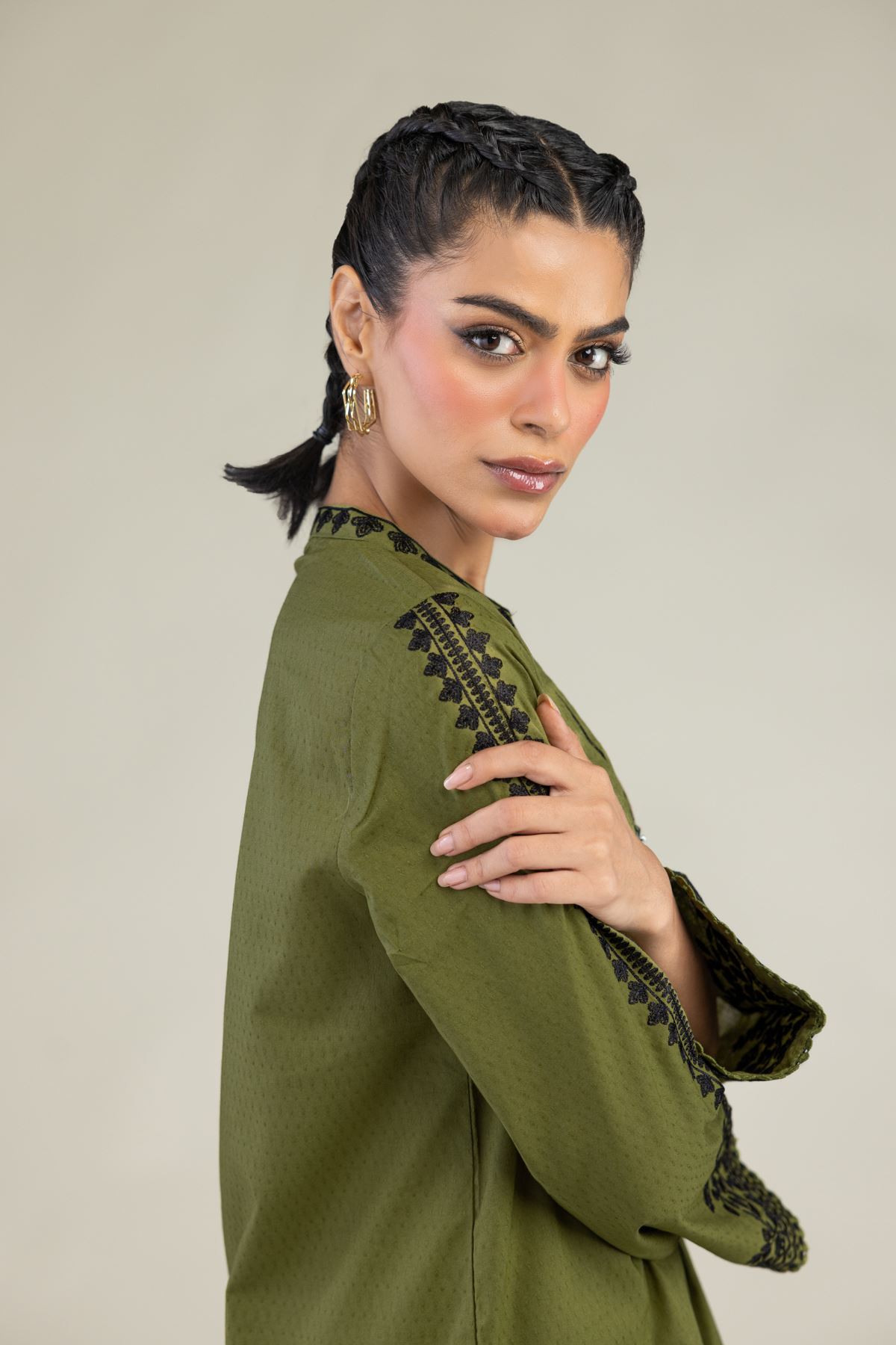 Embroidered Cotton Dobby Cotton Olive Kurta - 1-26-240-A-I1-VG