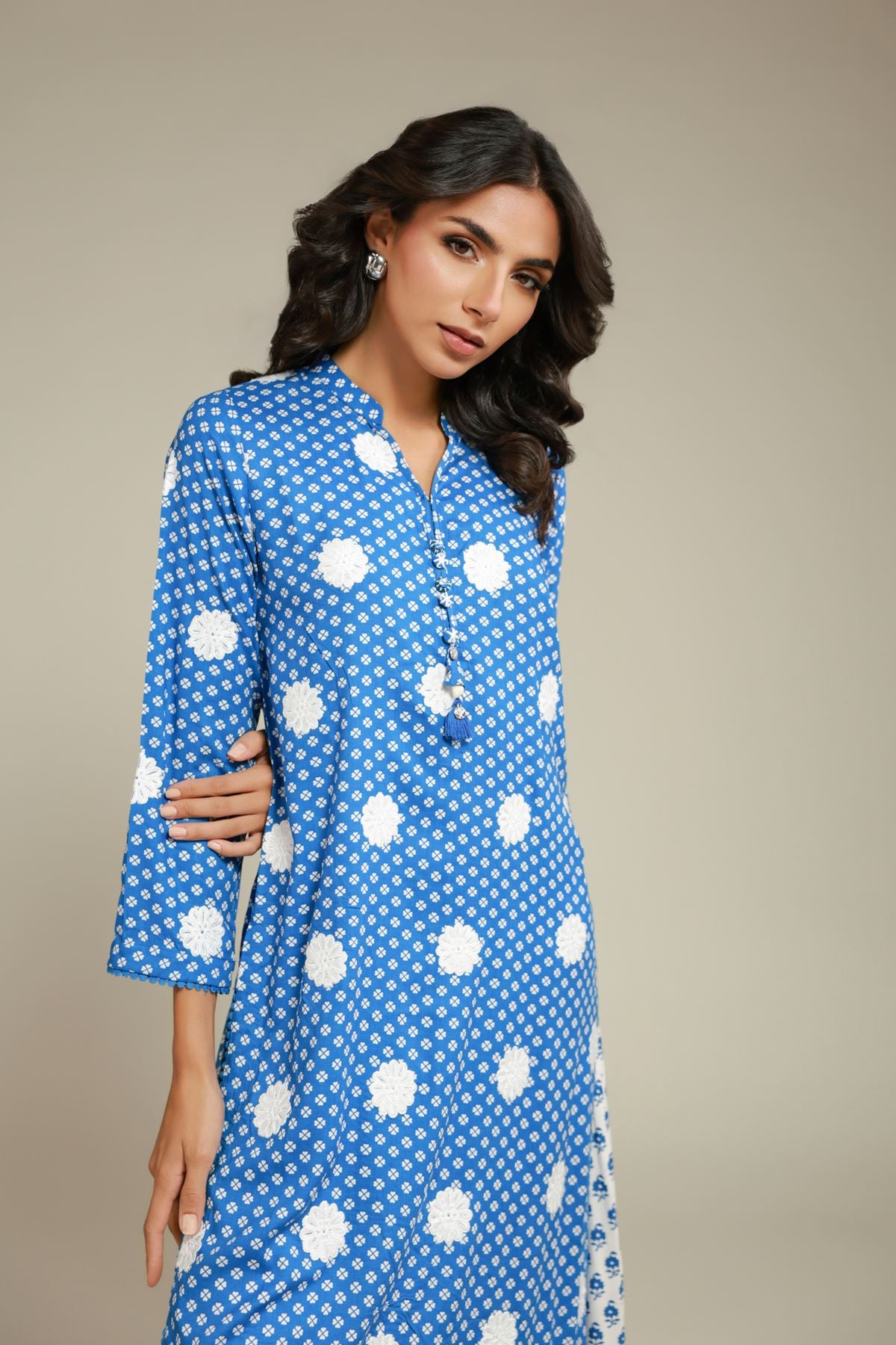 Embroidered Viscose Kurta - 1-26-102-A-H-VG