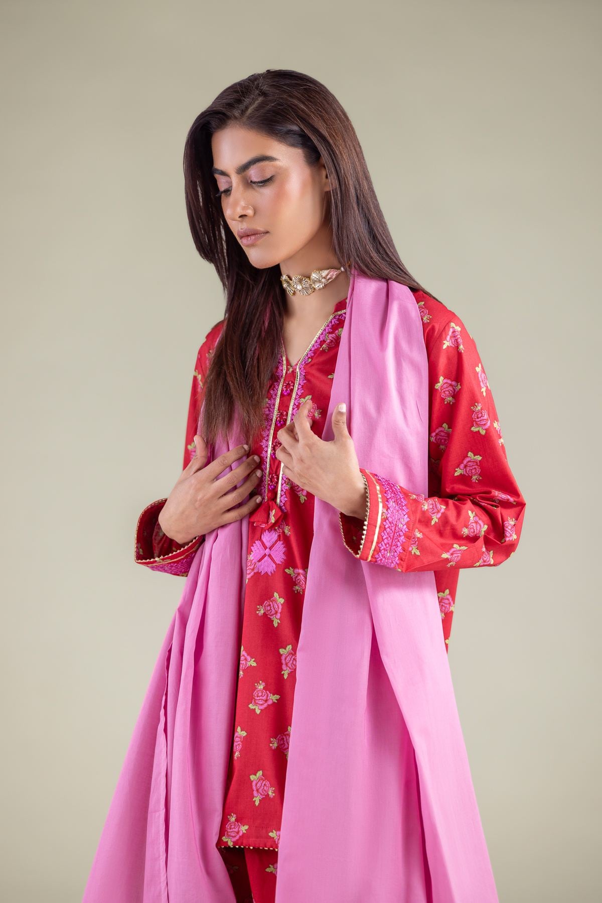Embroidered Lawn Dupatta - 1-26-119-A-H-VG
