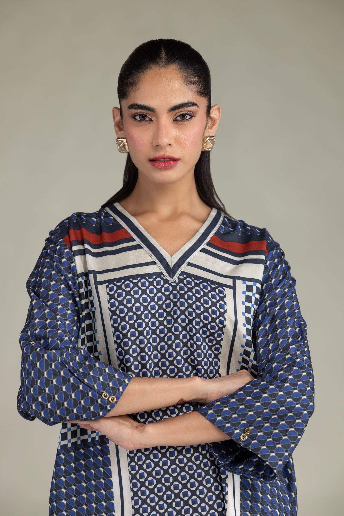 Embroidered Viscose Crepe Viscose V-Neck Tunic - 2-26-308-A-G1-VG