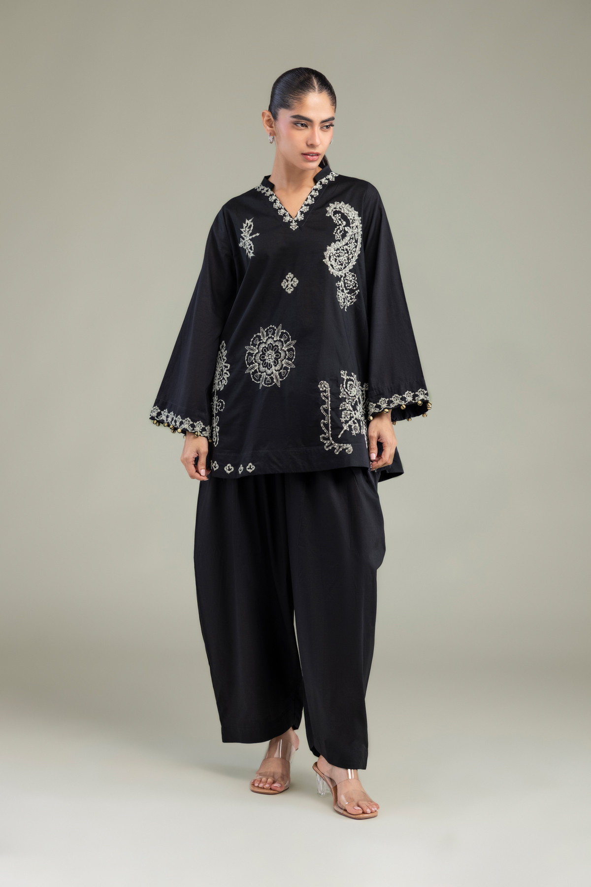 Embroidered Cambric Black Cambric Kurta - 1-26-102-A-F-VG
