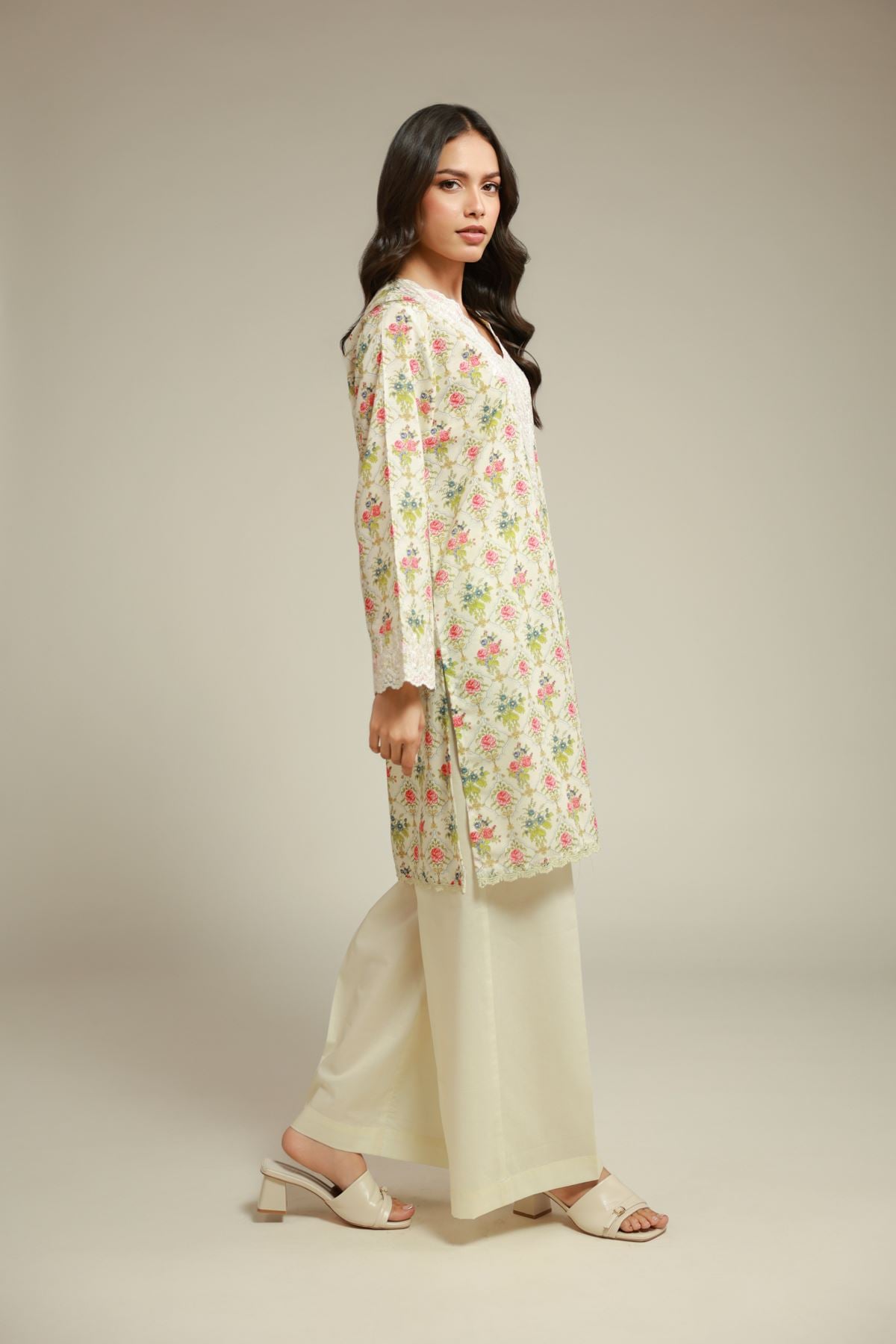 Embroidered Cambric 2 Piece Outfit - T-A113-26-111EH1-VG
