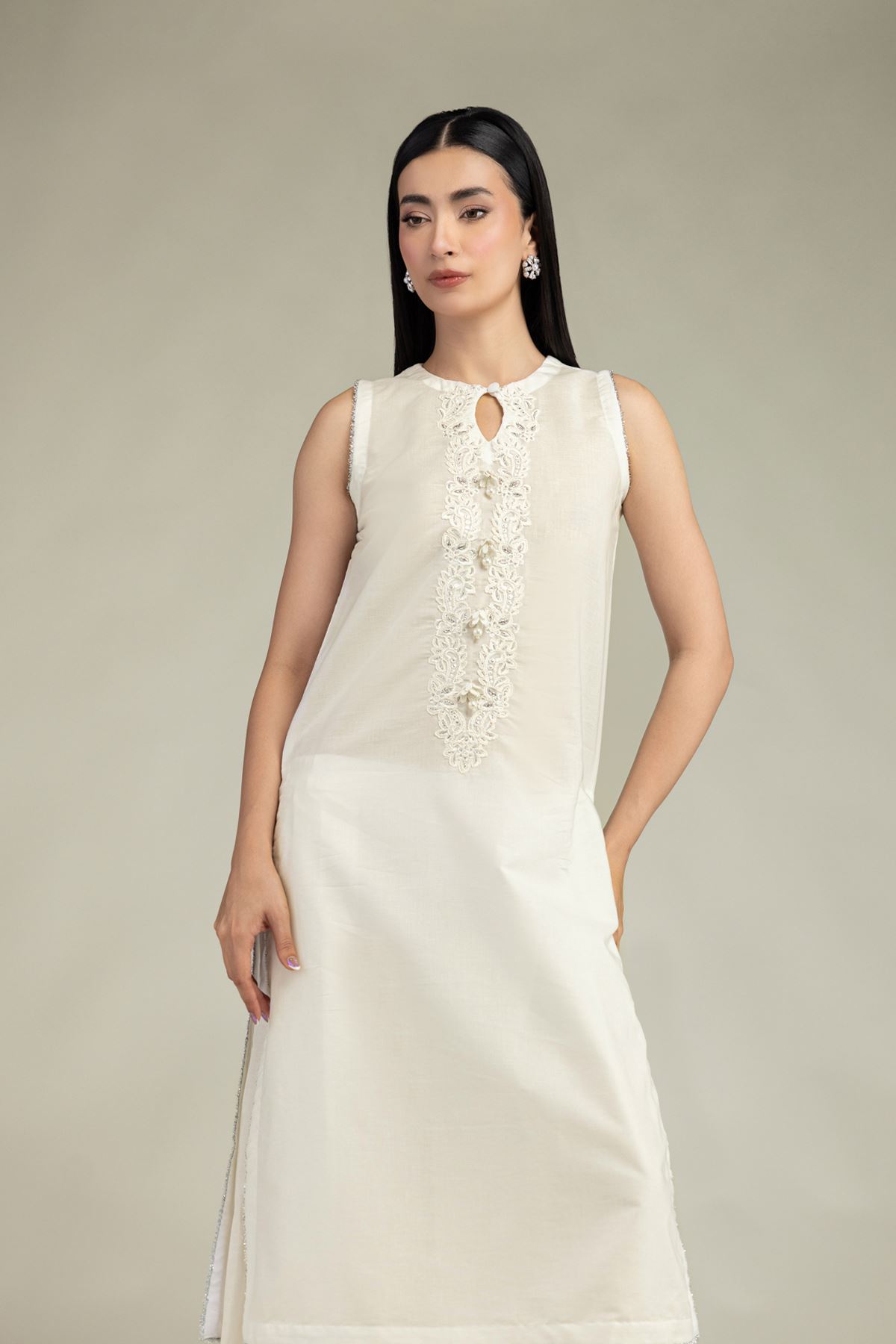 Embroidered Mesuri Short Sleeveless Kurta - 8-26-206-A-B1-VG