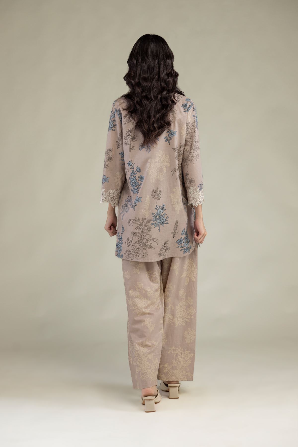 Embroidered Lawn Short Lawn Kurta - 1-26-250-B-H1-VG